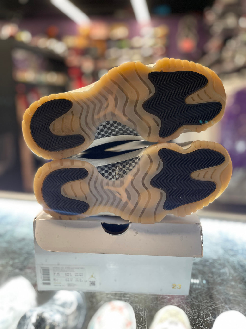 2023 Air Jordan Retro 11 "Neapolitan" (W)
