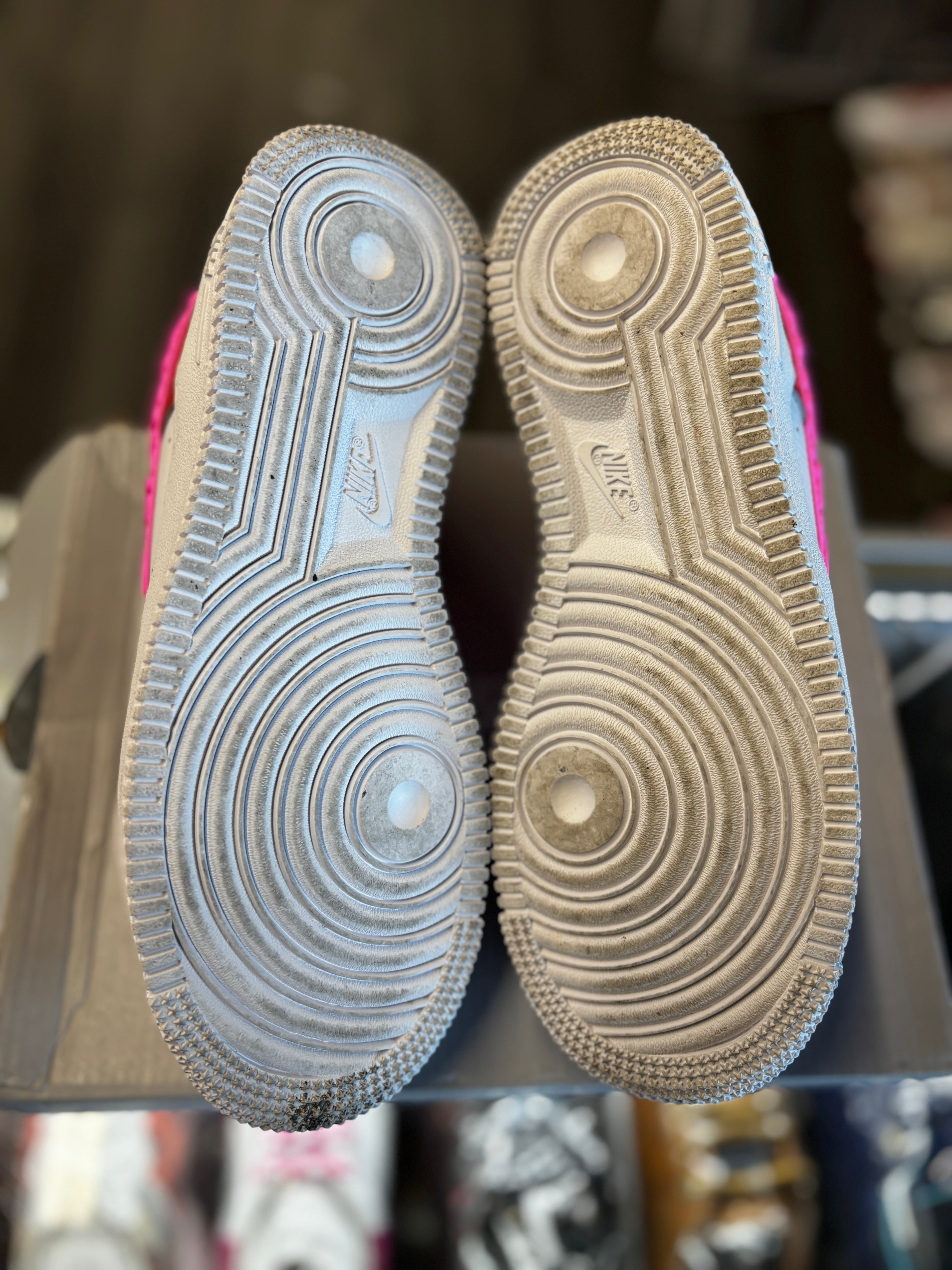 2025 Nike Air Force 1 Low "Valentines Day"