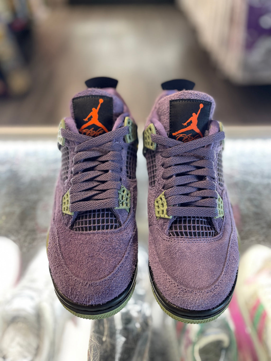 2022 Air Jordan Retro 4 "Canyon Purple" (W)