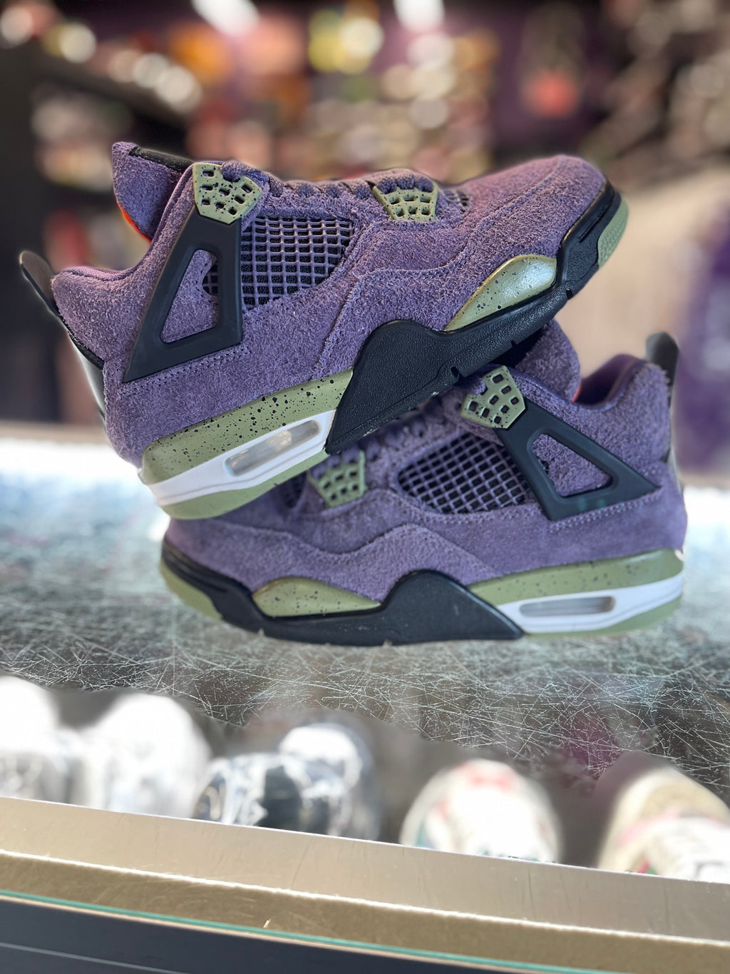 2022 Air Jordan Retro 4 "Canyon Purple" (W)