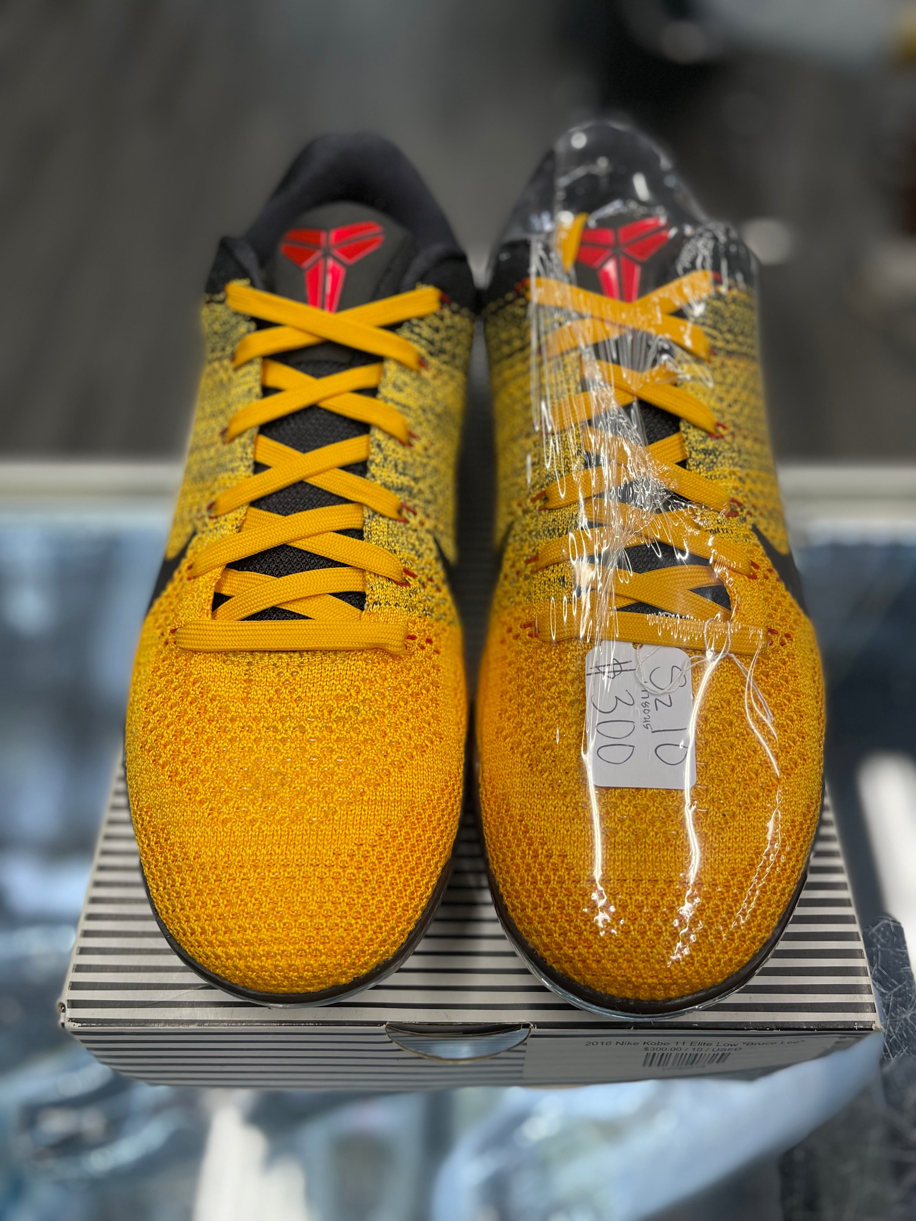 2016 Nike Kobe 11 Elite Low "Bruce Lee"