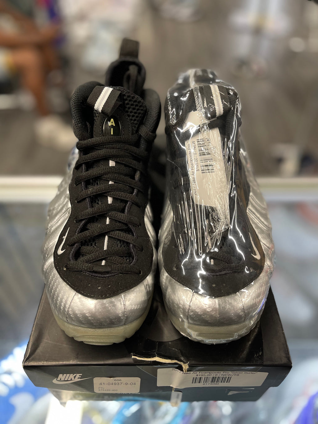 2017 Nike Air Foamposite Pro "Silver Surfer"