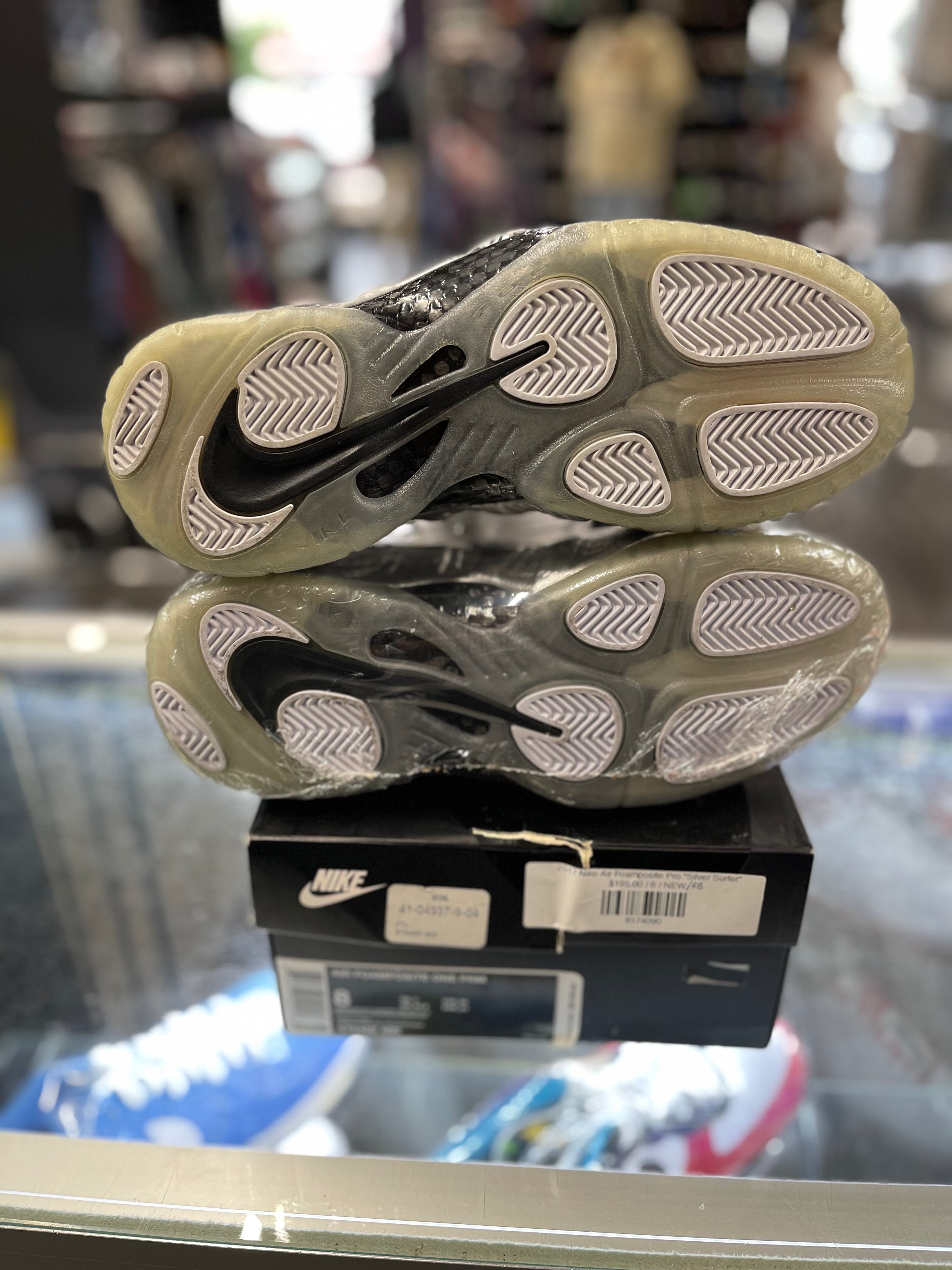 2017 Nike Air Foamposite Pro "Silver Surfer"