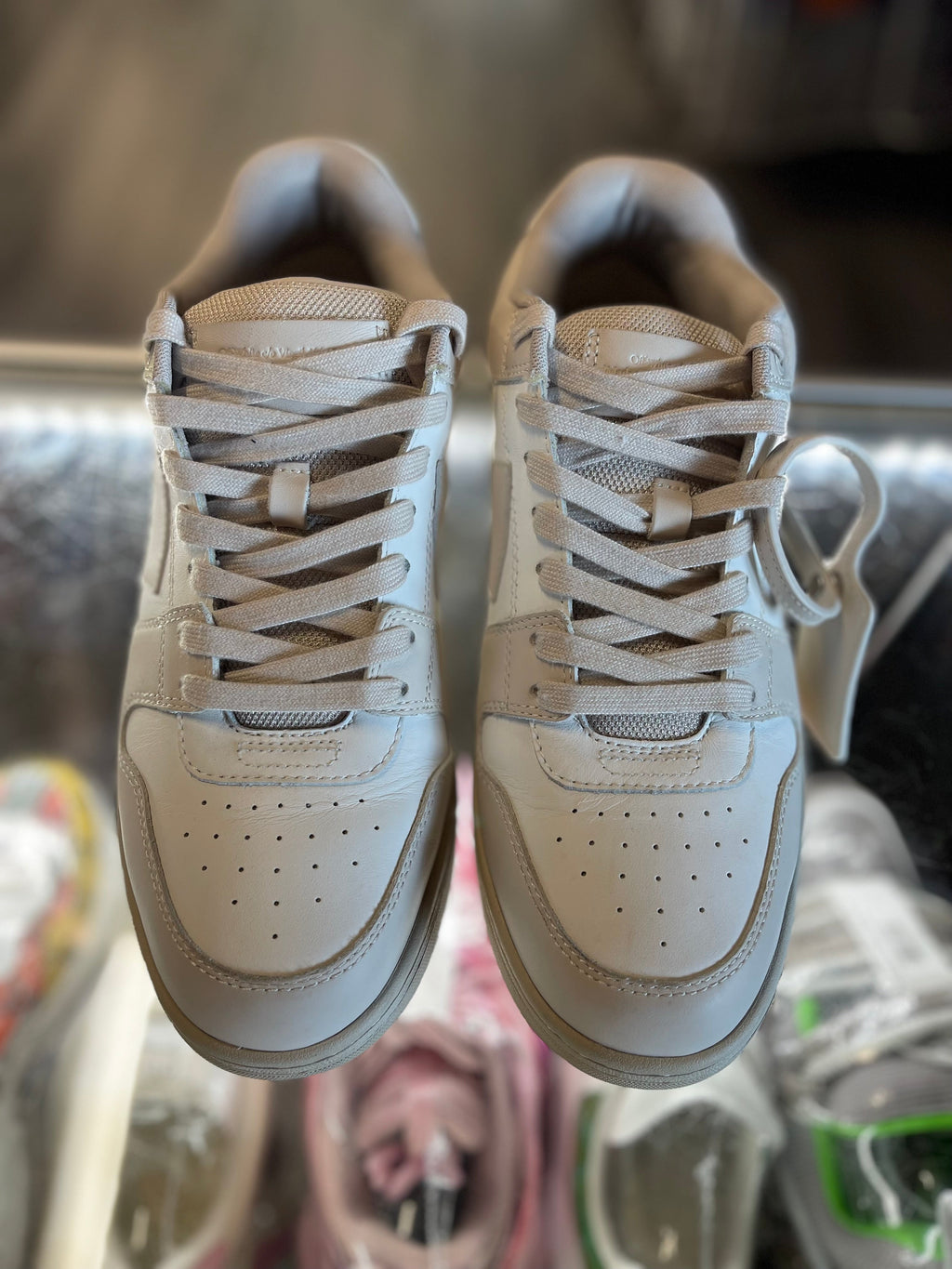 Off White Out the office "White/Beige/Clay Red"