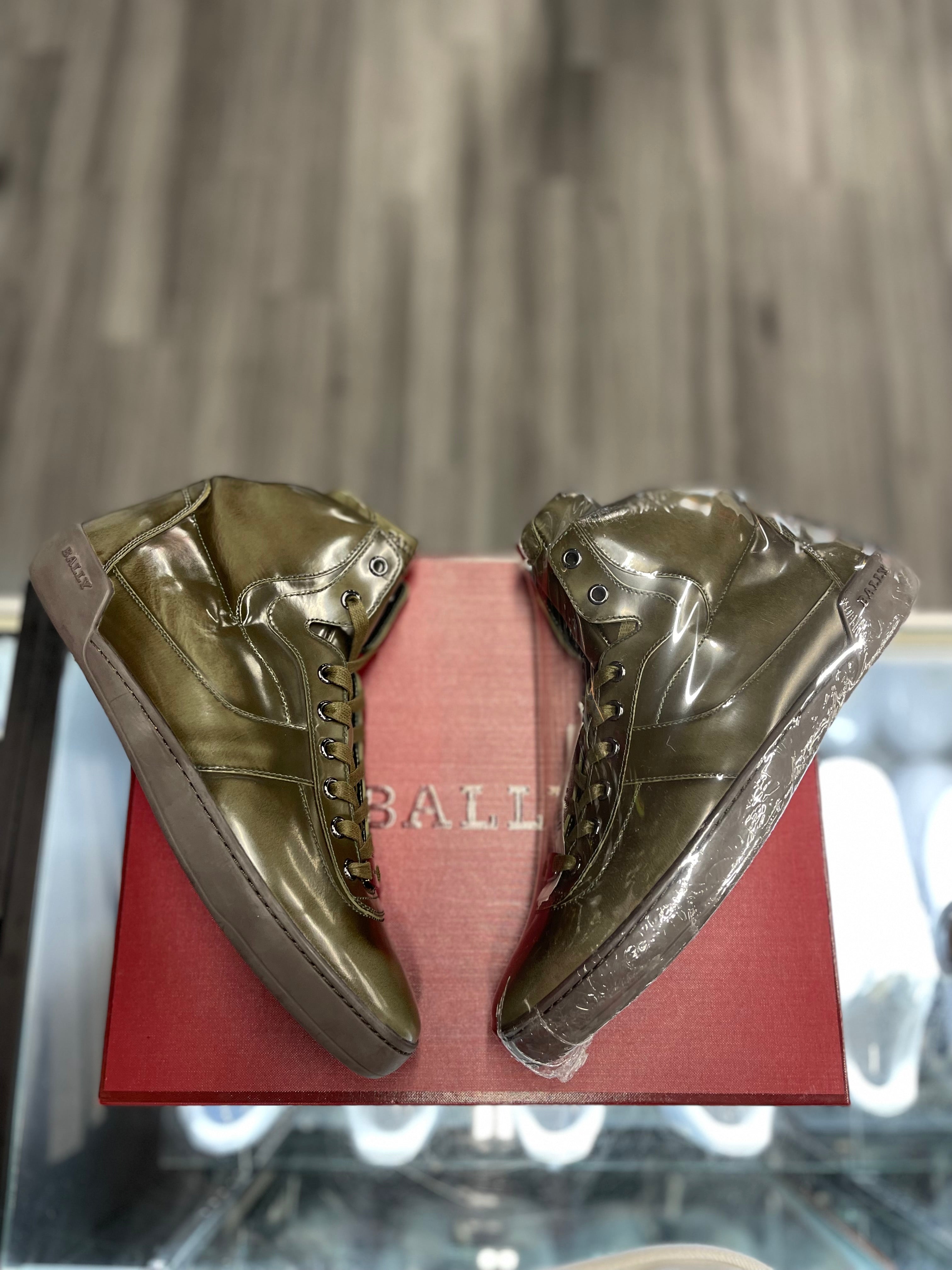 Bally Eroy "Olive Green"