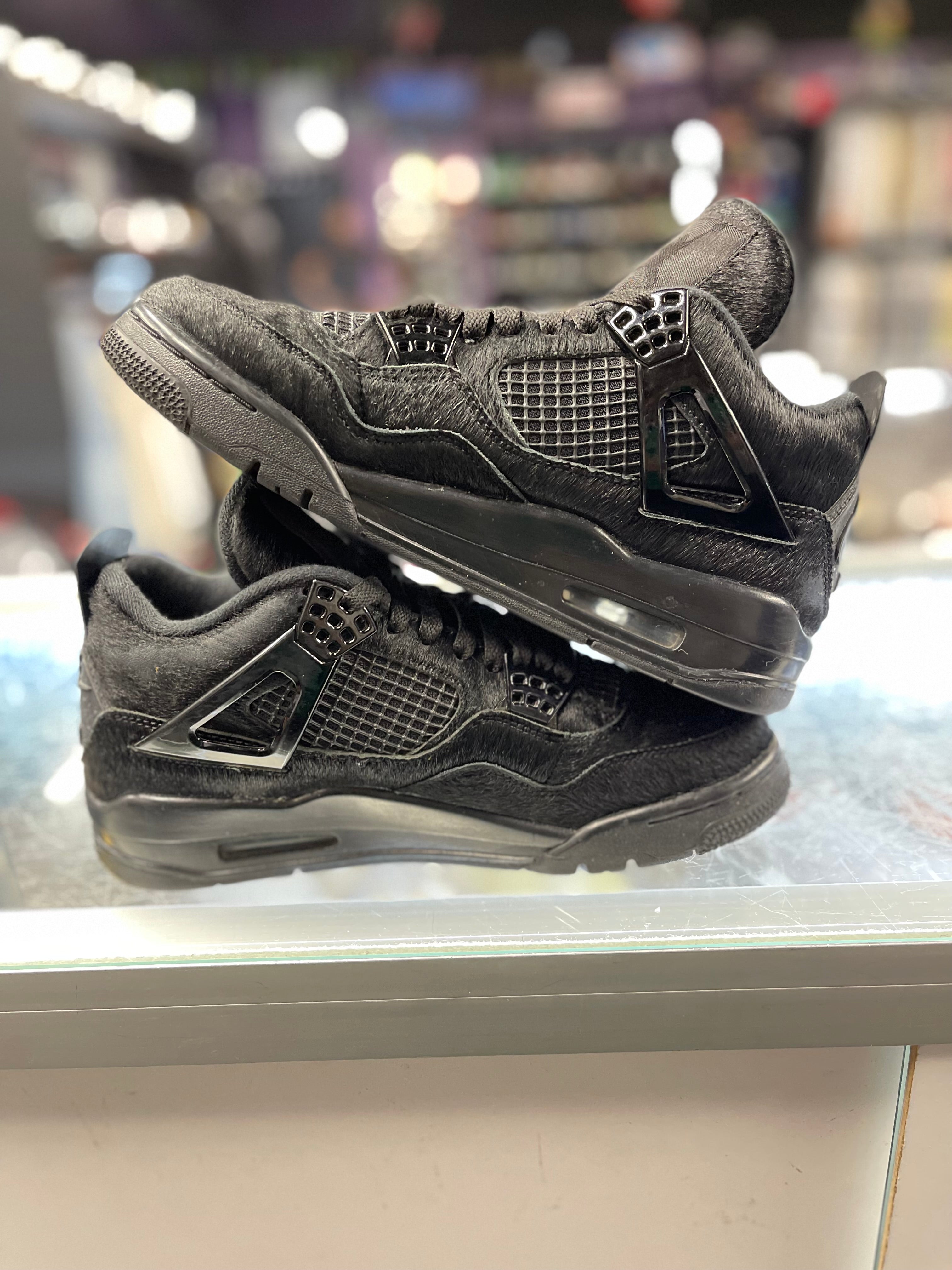 2019 Air Jordan Retro 4 "Olivia Kim No Cover"