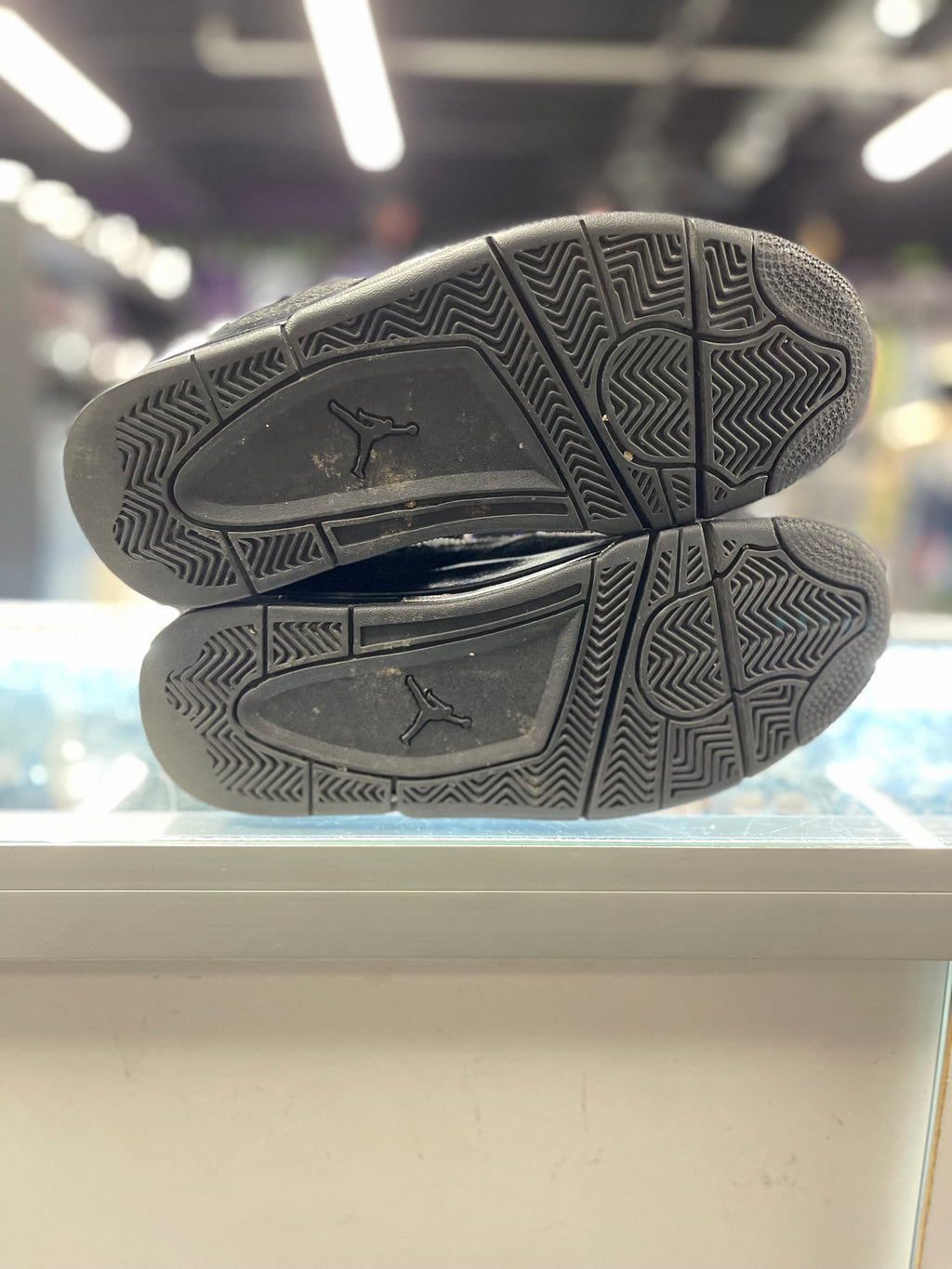 2019 Air Jordan Retro 4 "Olivia Kim No Cover"