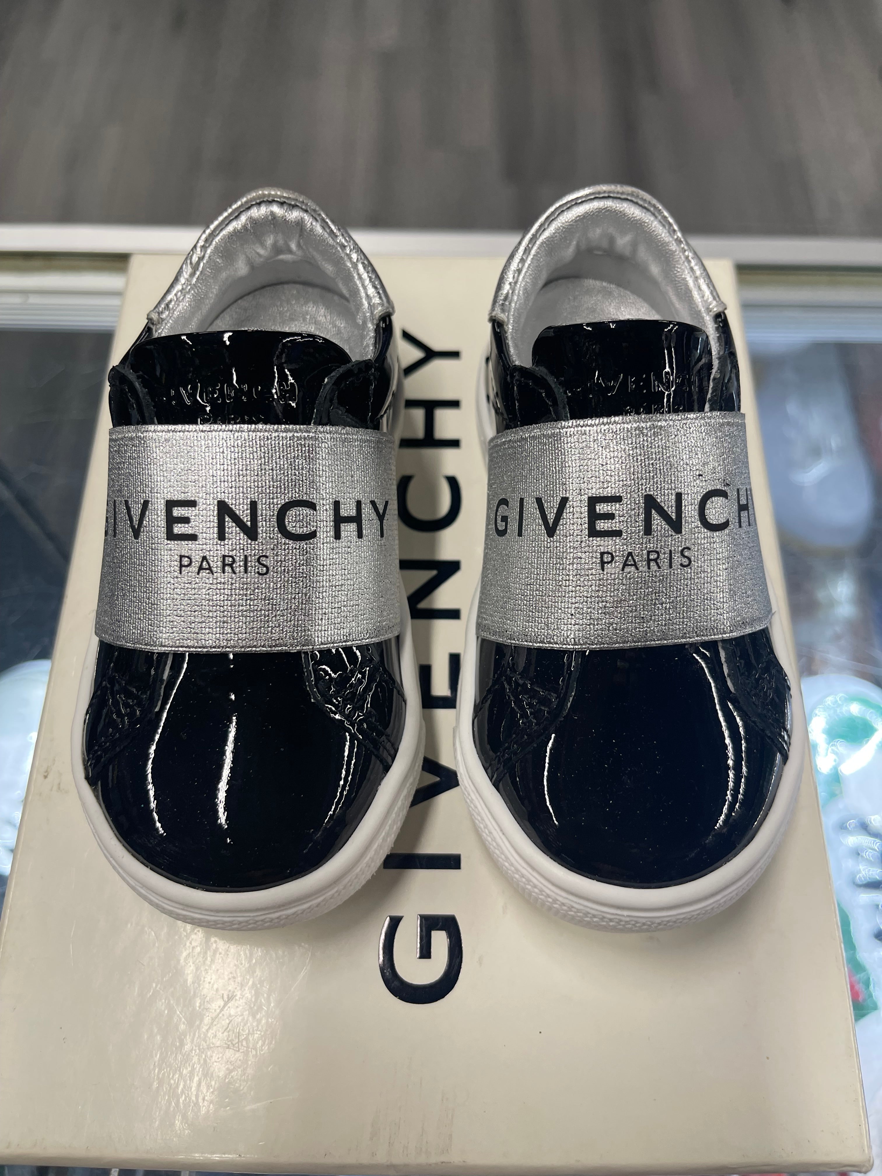 Givenchy Slip On "Black/silver"