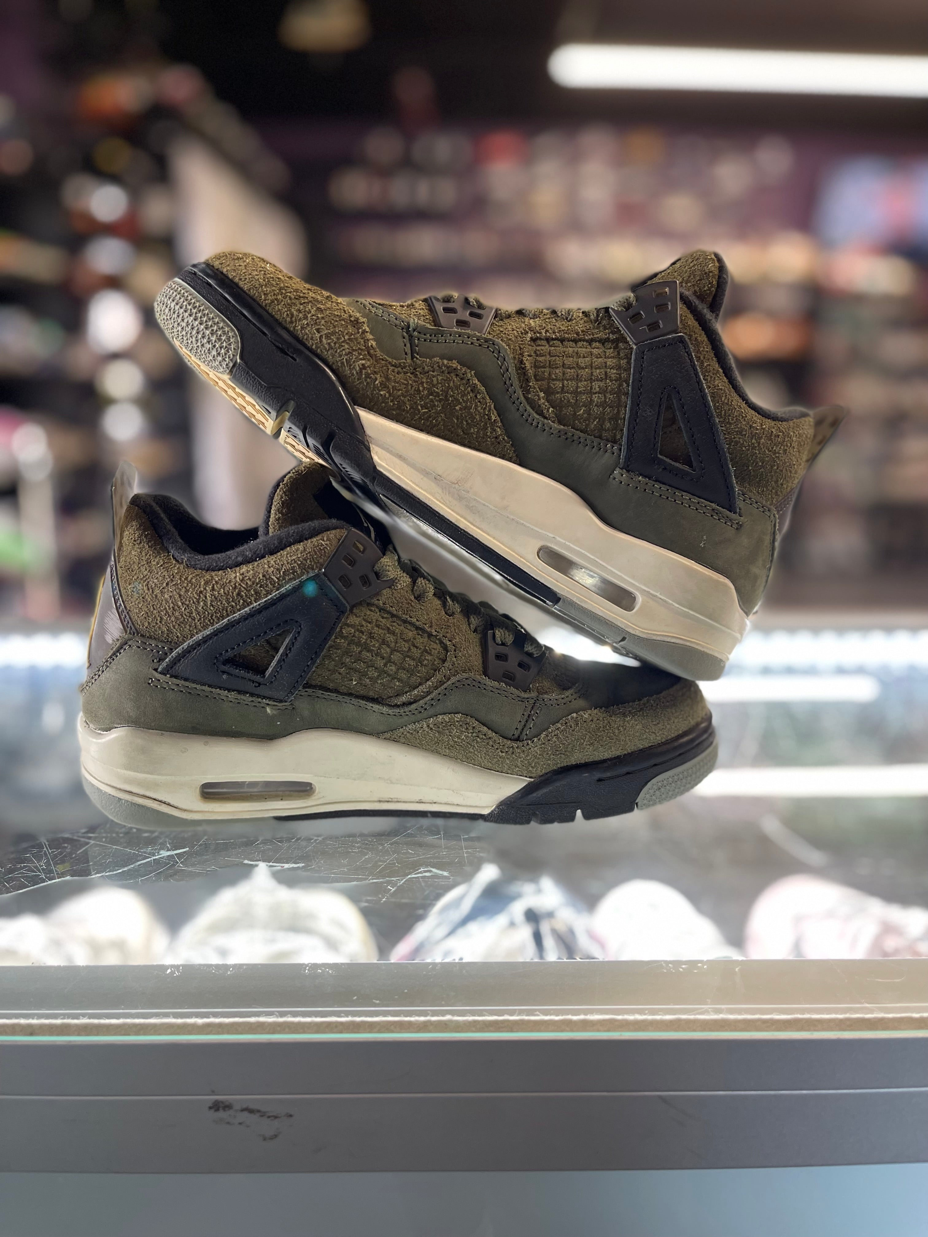 2023 Air Jordan Retro 4 SE "Craft Medium Olive" (GS)