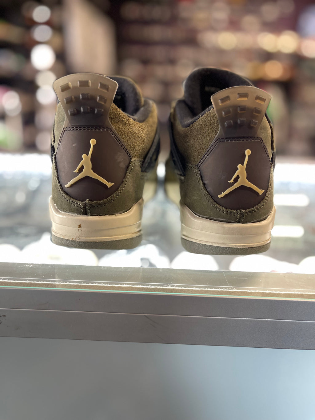 2023 Air Jordan Retro 4 SE "Craft Medium Olive" (GS)
