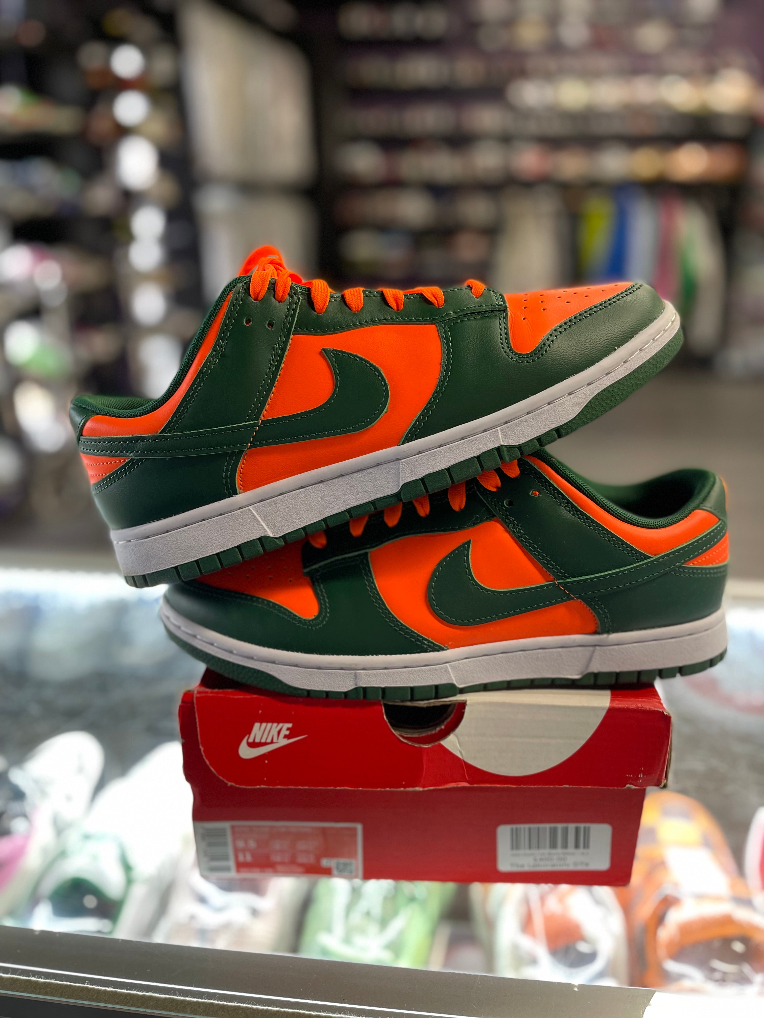 2022 Nike Dunk Low "Miami"