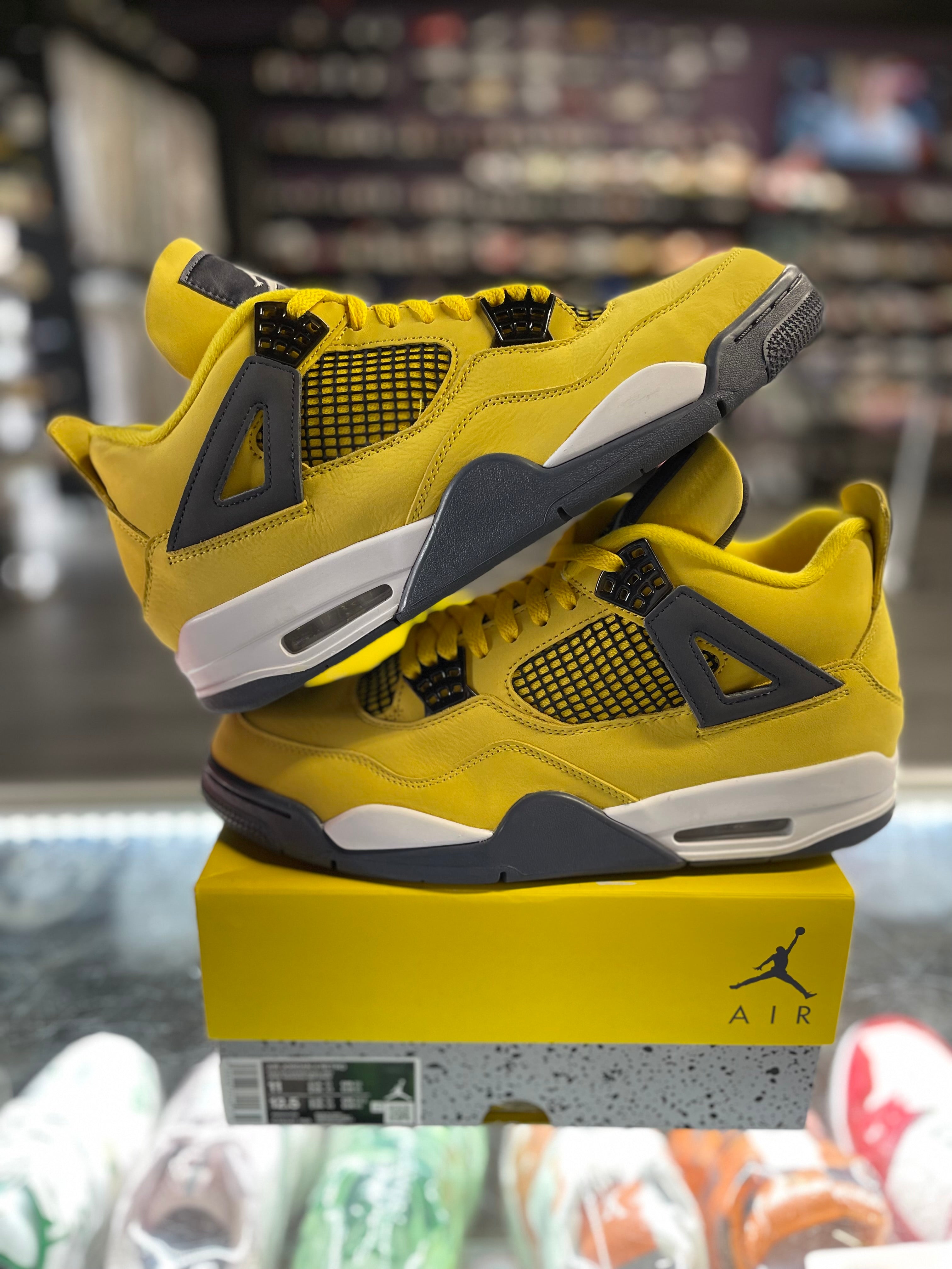 2021 Air Jordan Retro 4 "Lightning"