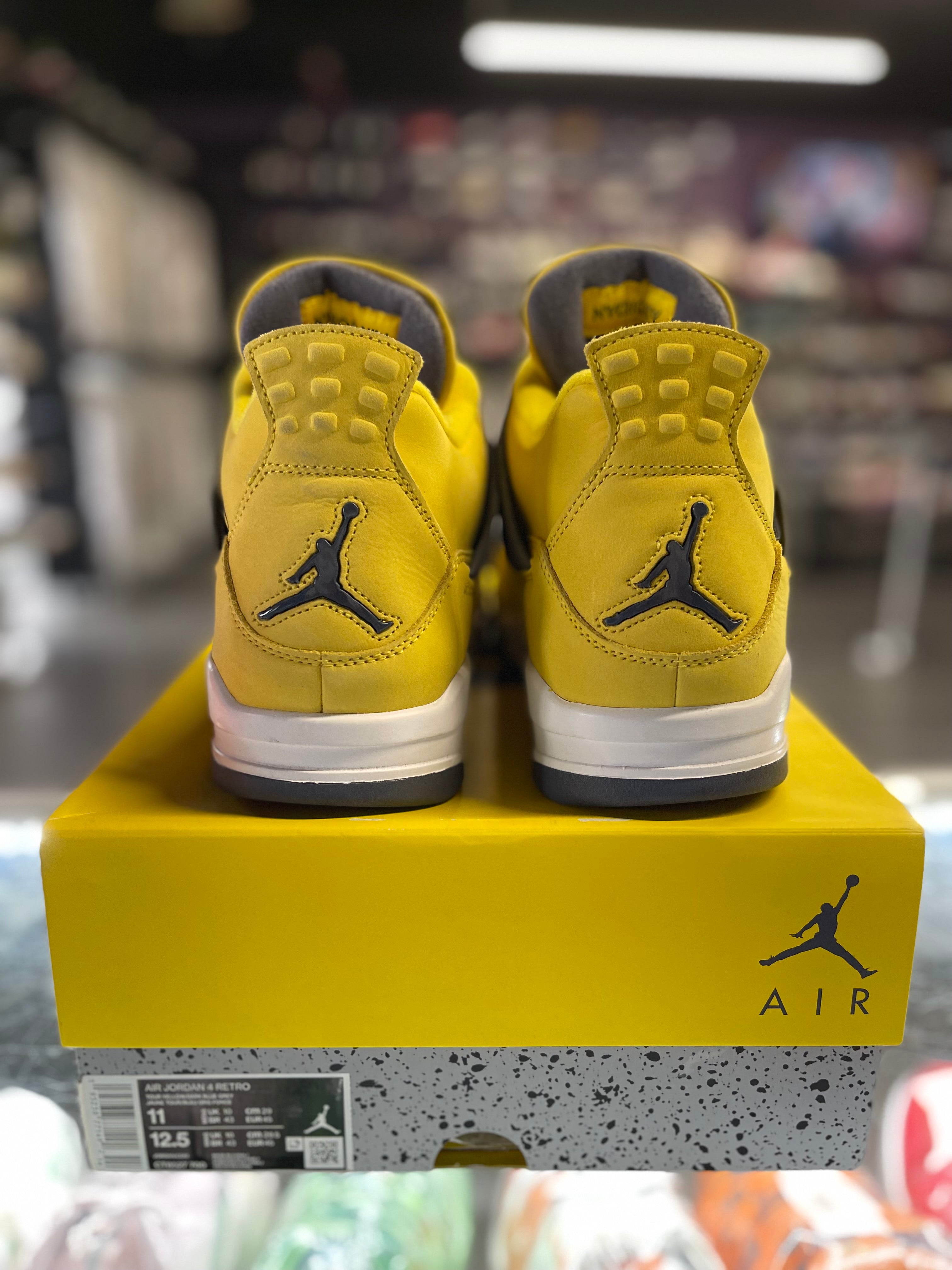 2021 Air Jordan Retro 4 "Lightning"