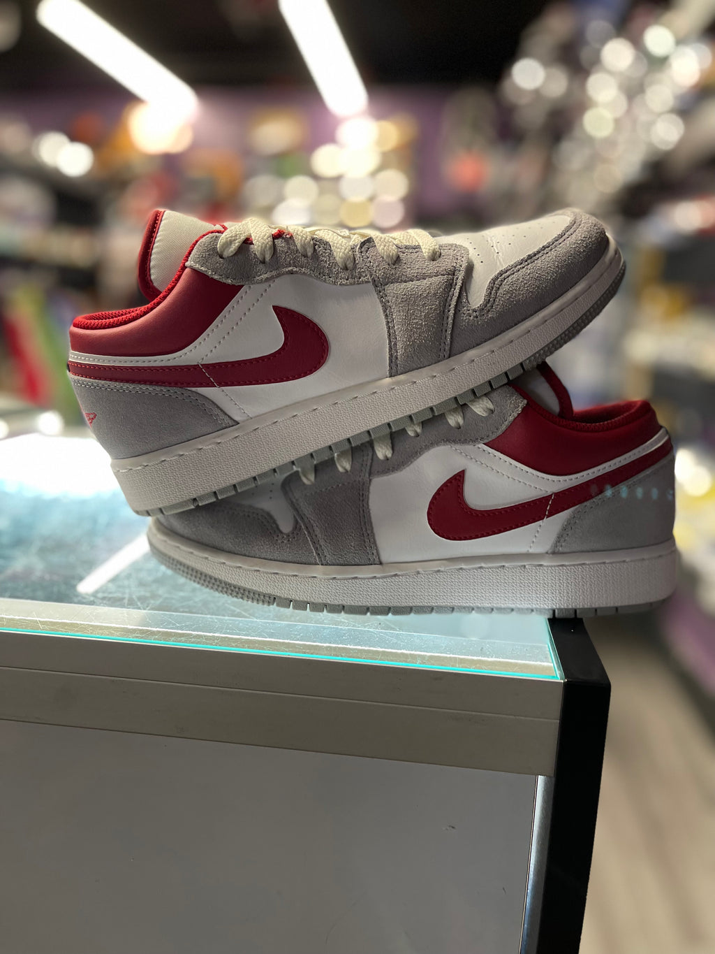 2021 Air Jordan 1 Low SE "Smoke Grey Gym Red" (GS)