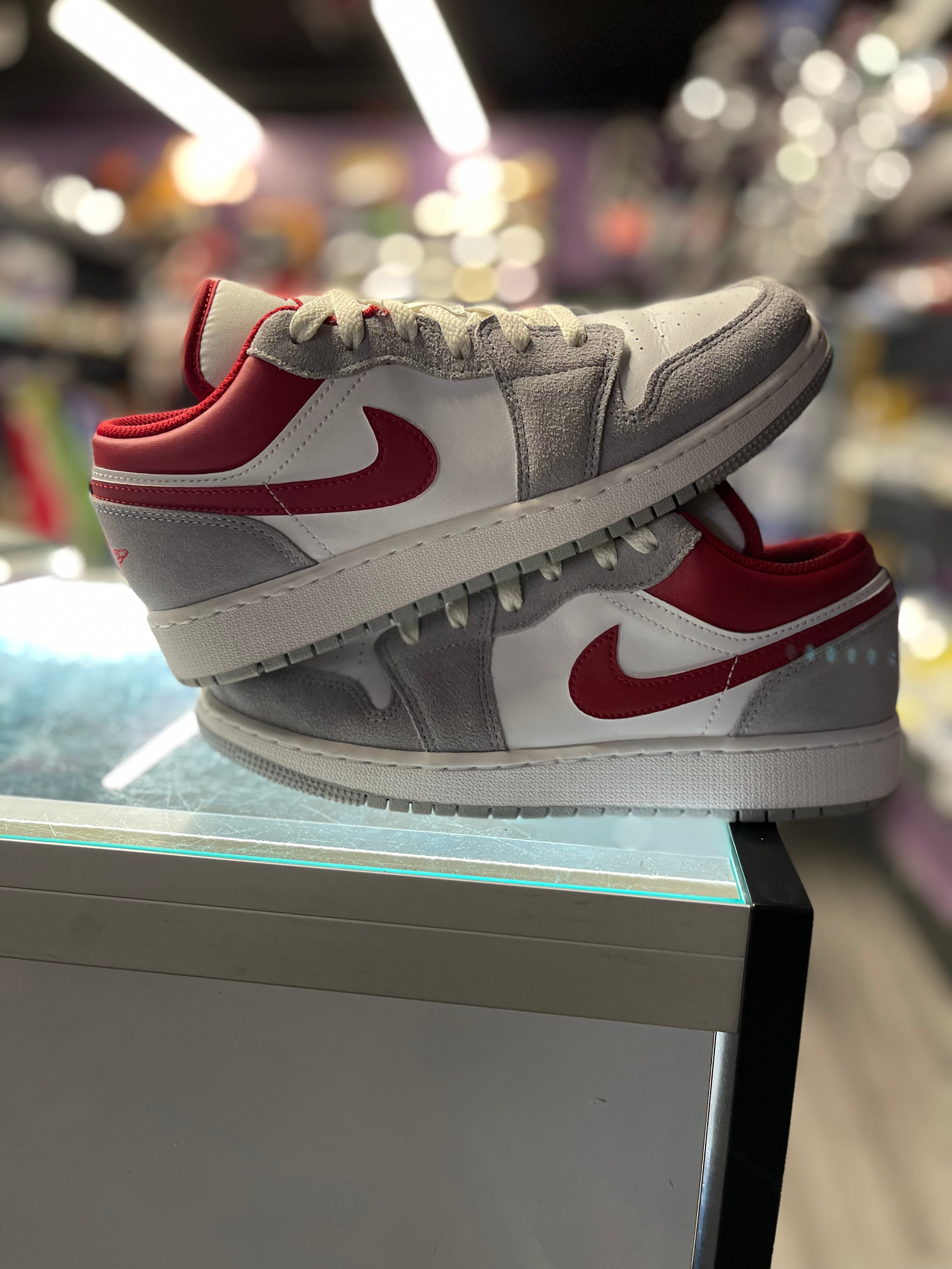 2021 Air Jordan 1 Low SE "Smoke Grey Gym Red" (GS)