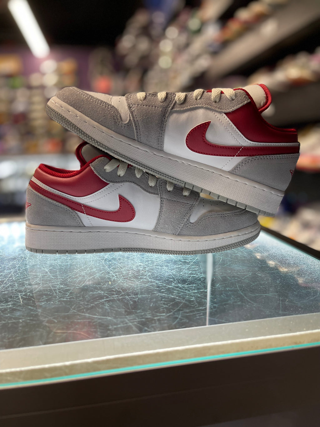 2021 Air Jordan 1 Low SE "Smoke Grey Gym Red" (GS)