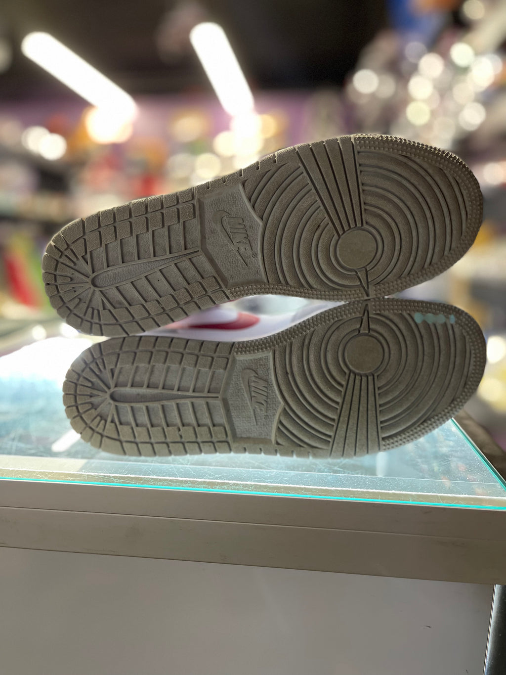 2021 Air Jordan 1 Low SE "Smoke Grey Gym Red" (GS)
