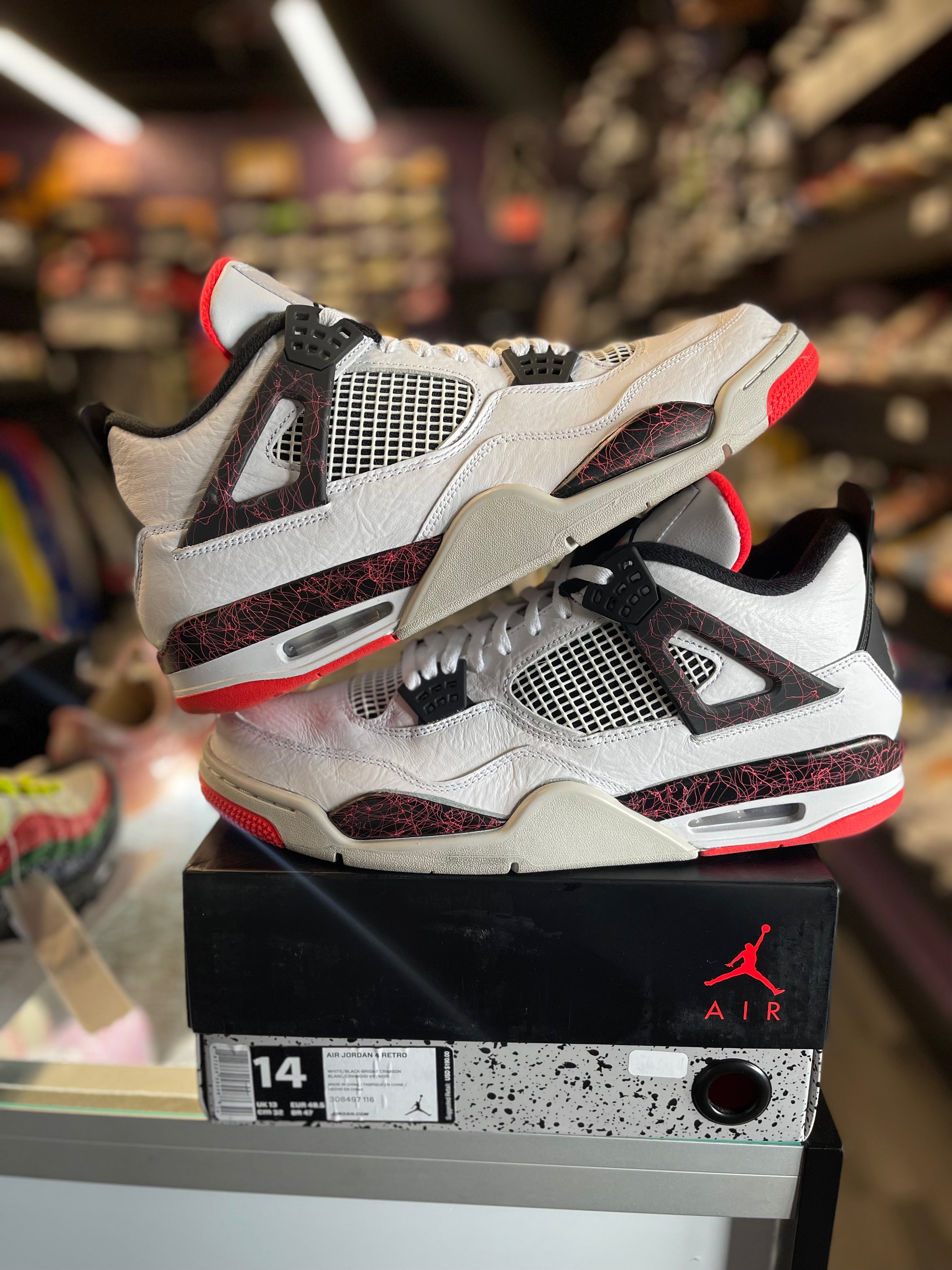 2019 Air Jordan Retro 4 "Flight Nostalgia"