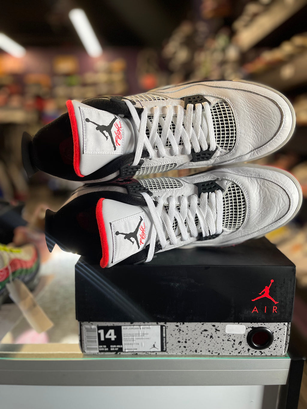 2019 Air Jordan Retro 4 "Flight Nostalgia"