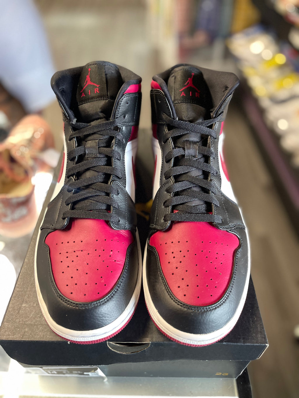 2020 Jordan 1 Mid "Bred Toe"