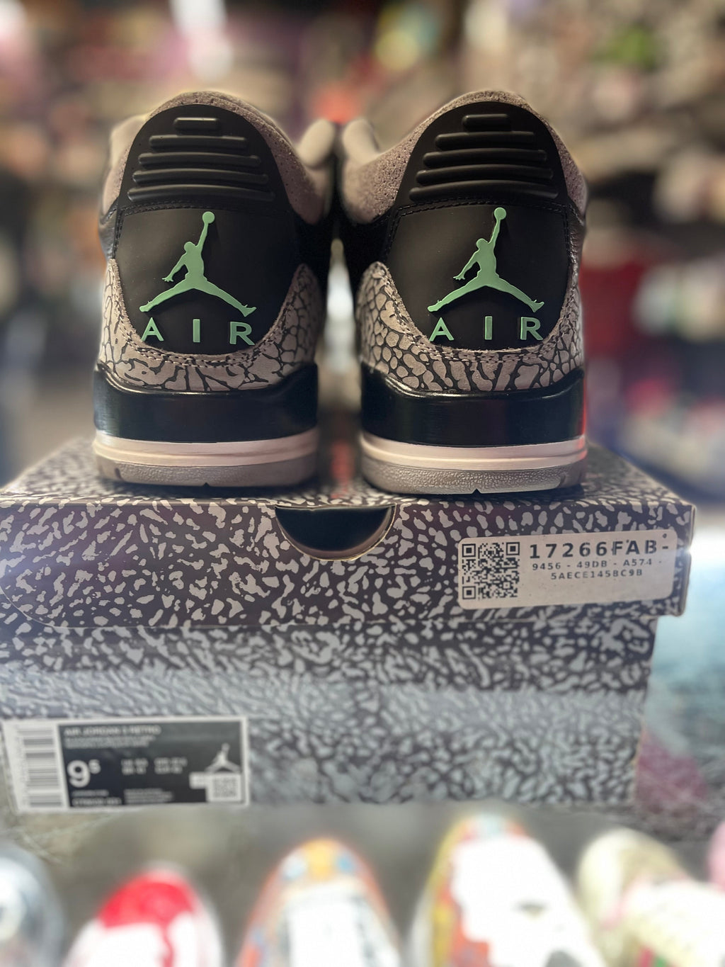 2024 Air Jordan Retro 3 "Green Glow"