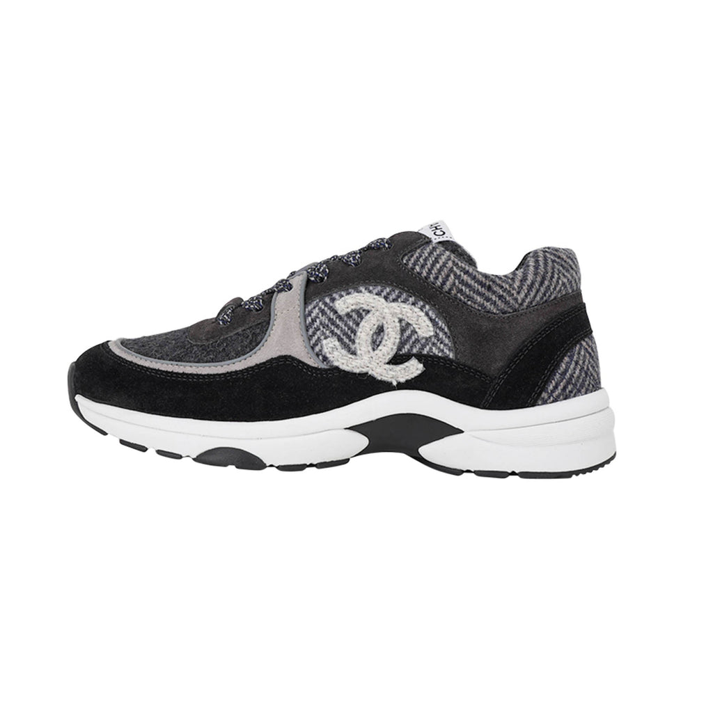 Chanel Sneaker Tweed Sneaker CC Logo