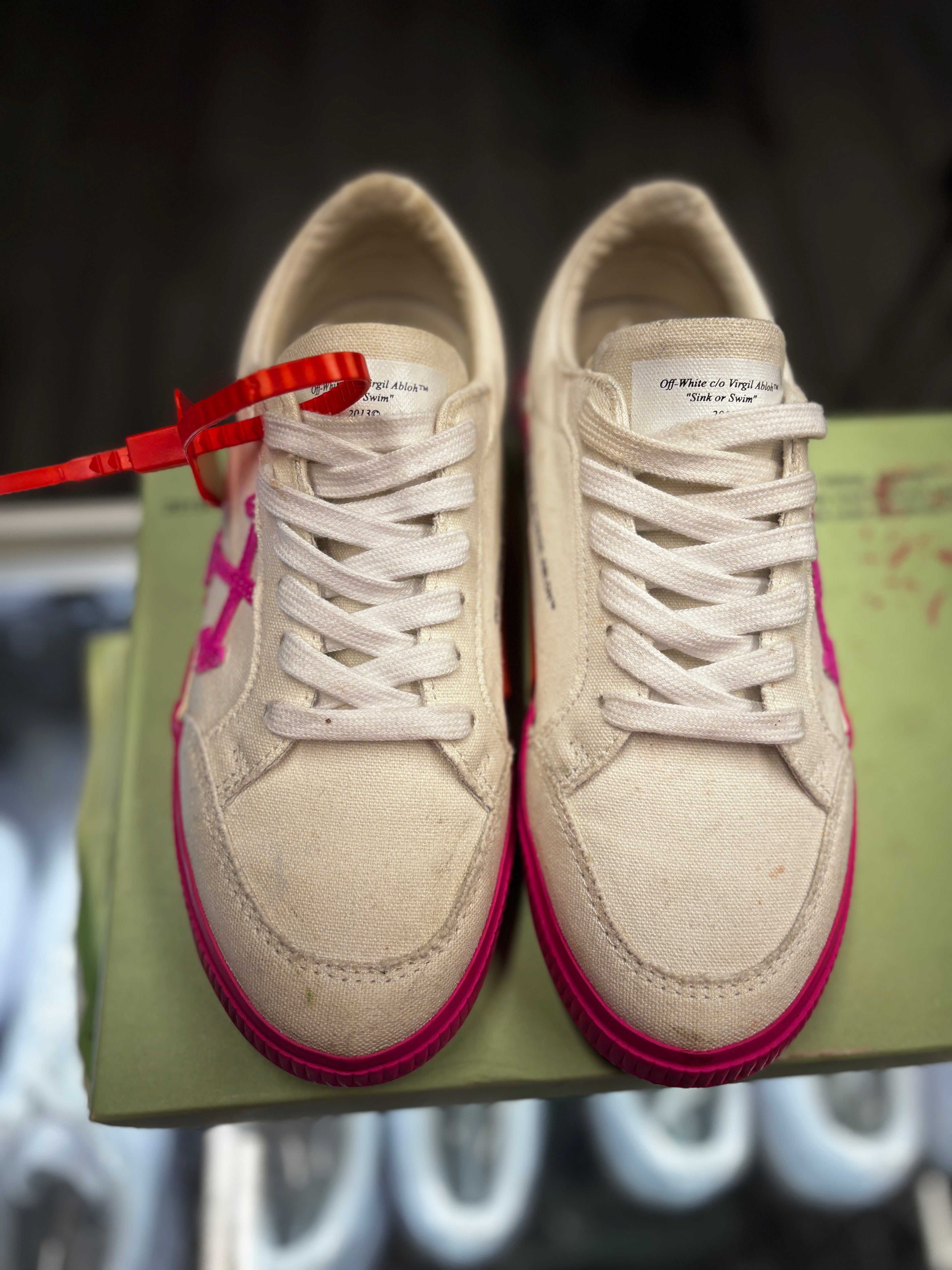 Off White Vulcanizer White/Pink