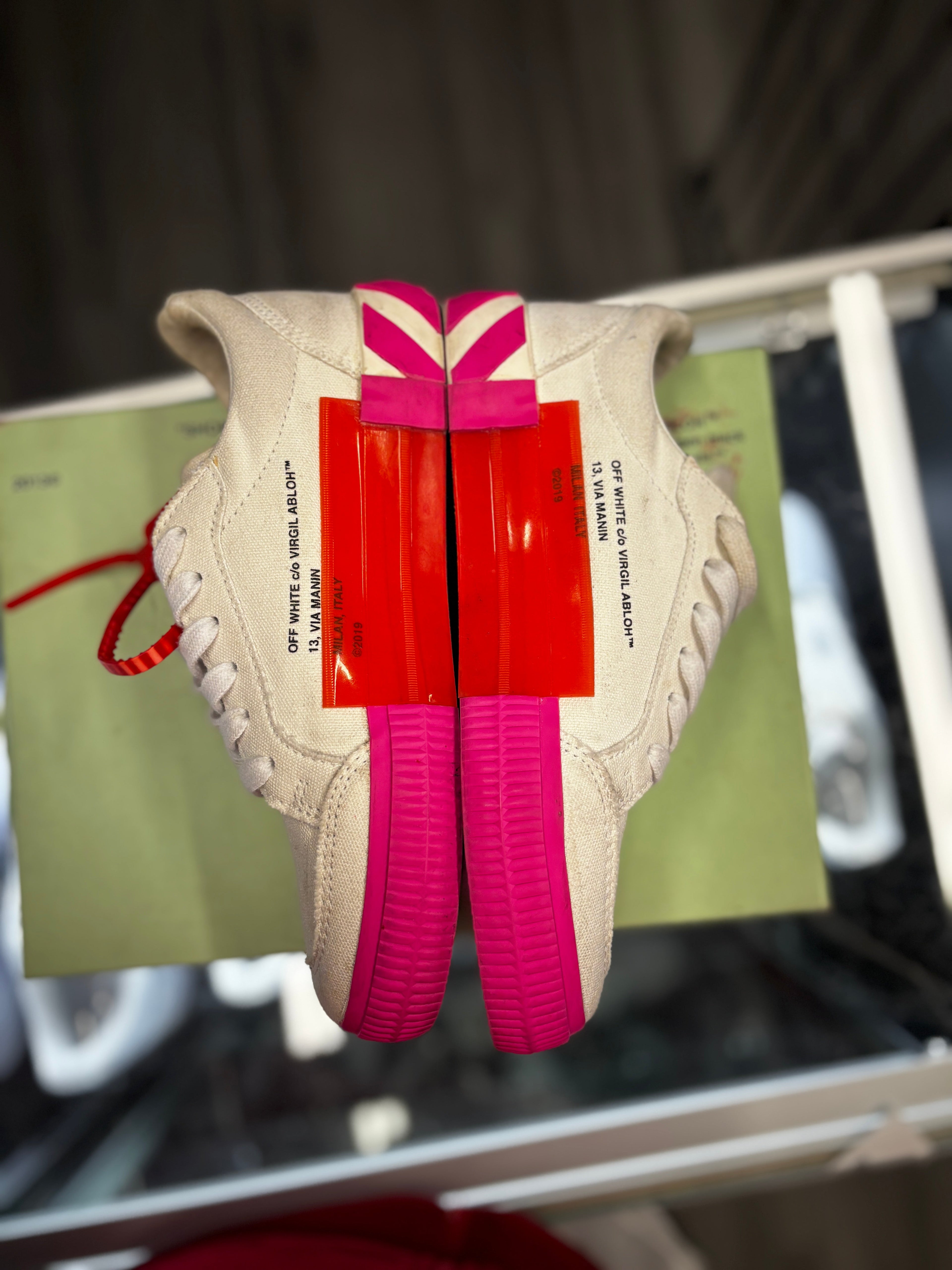 Off White Vulcanizer White/Pink
