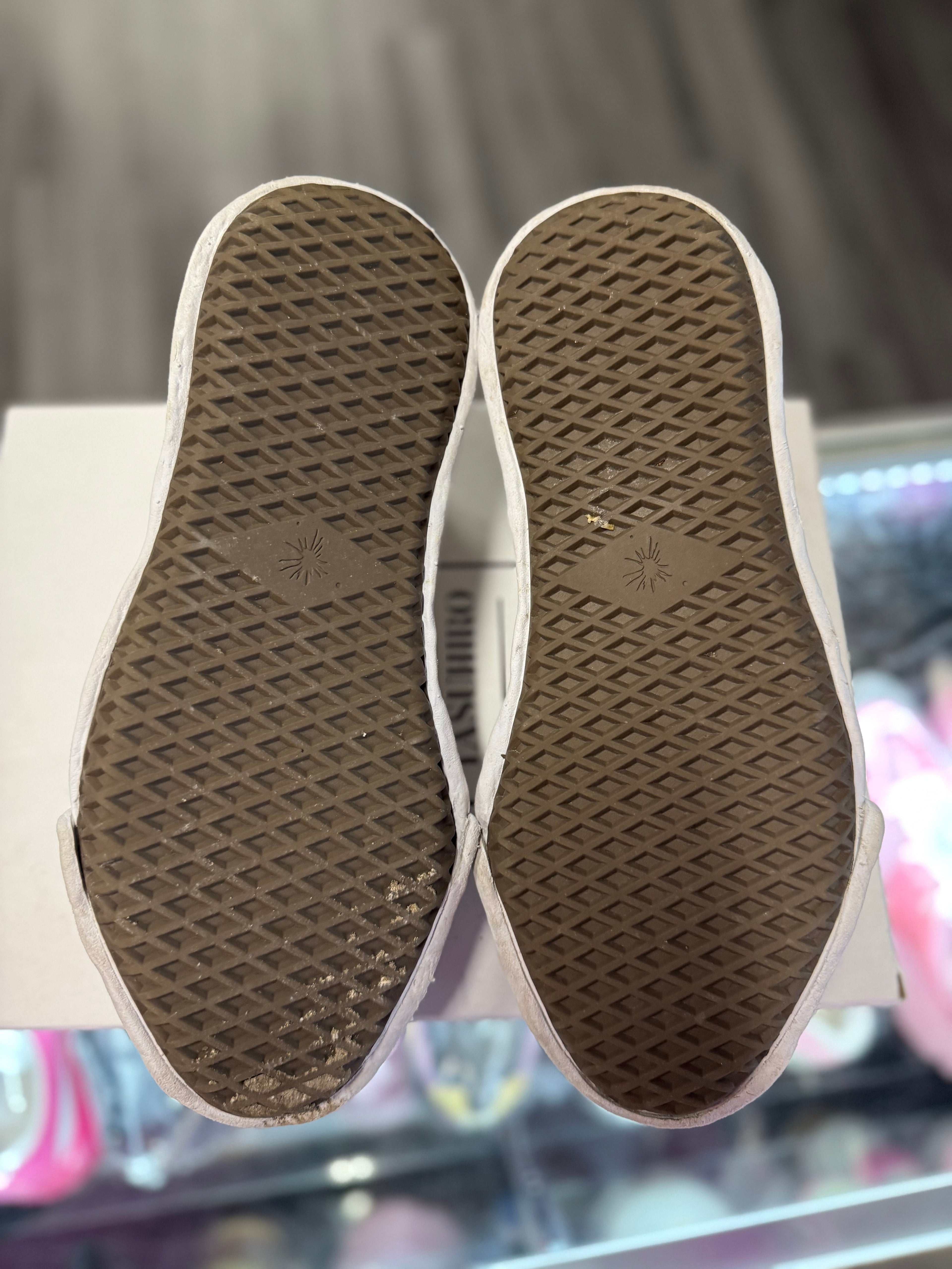 Maison Mihara Low "White"