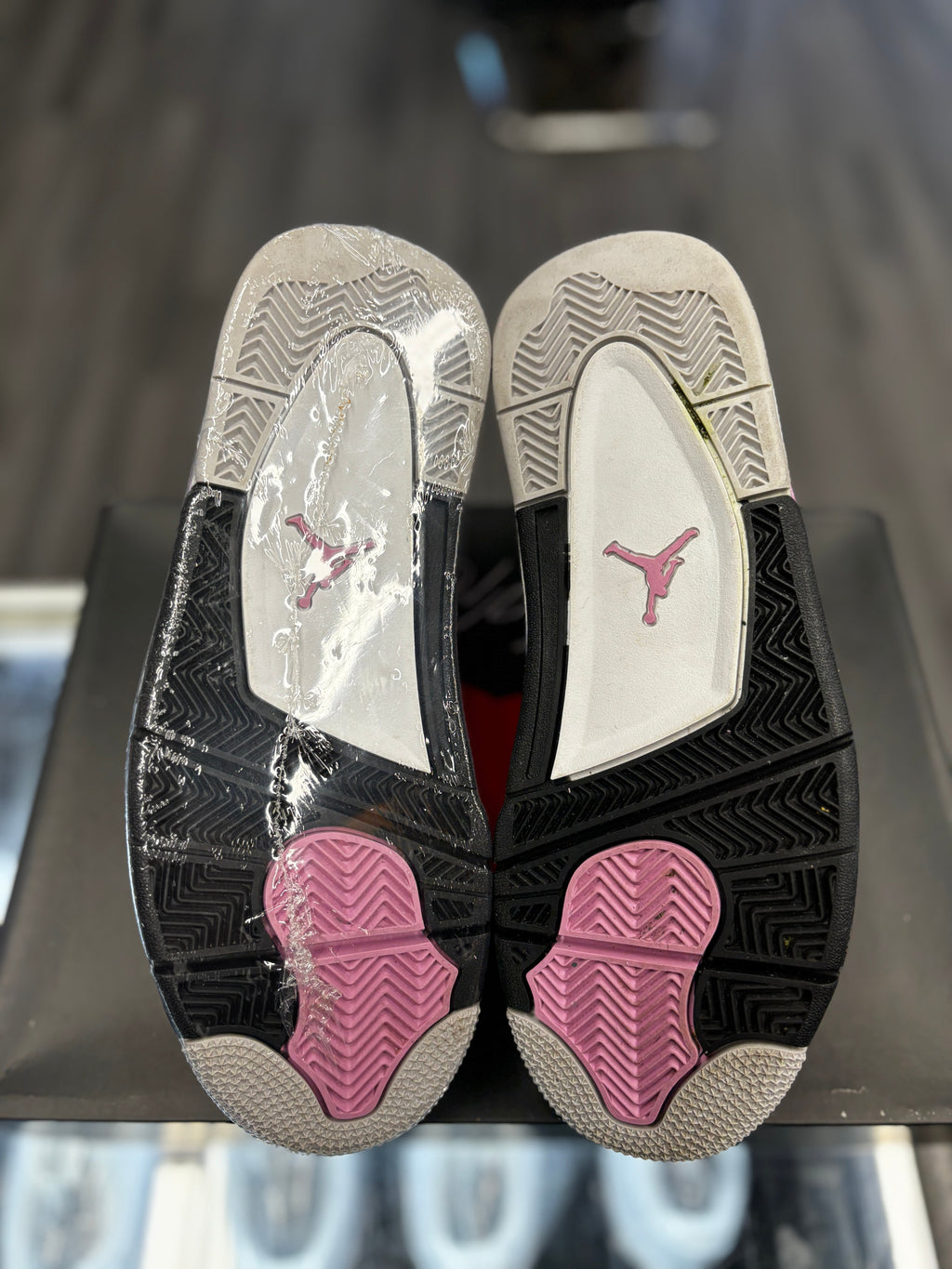 2024 Air Jordan Retro 4 "Orchid" (W)