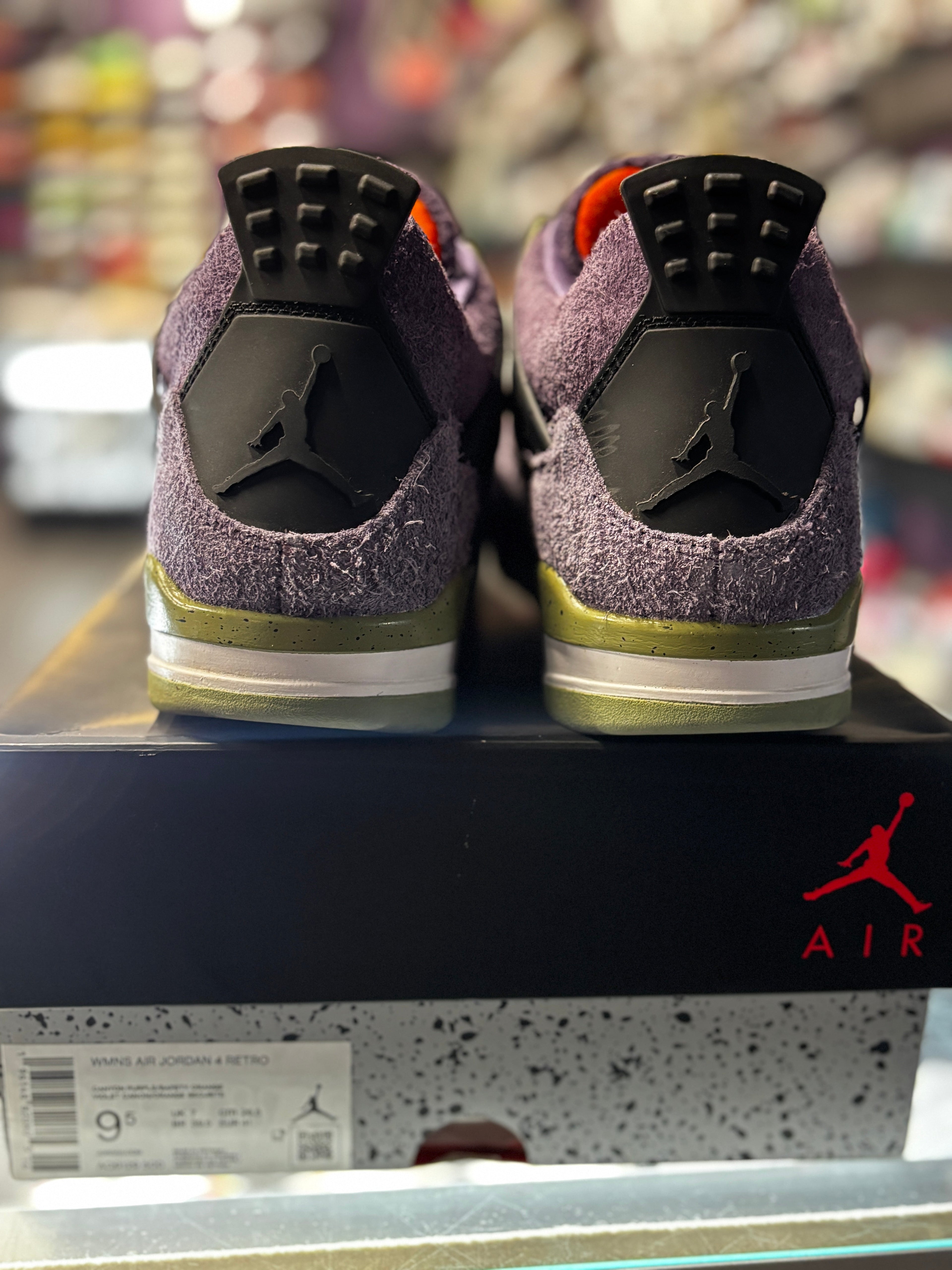 2022 Air Jordan Retro 4 "Canyon Purple" (W)