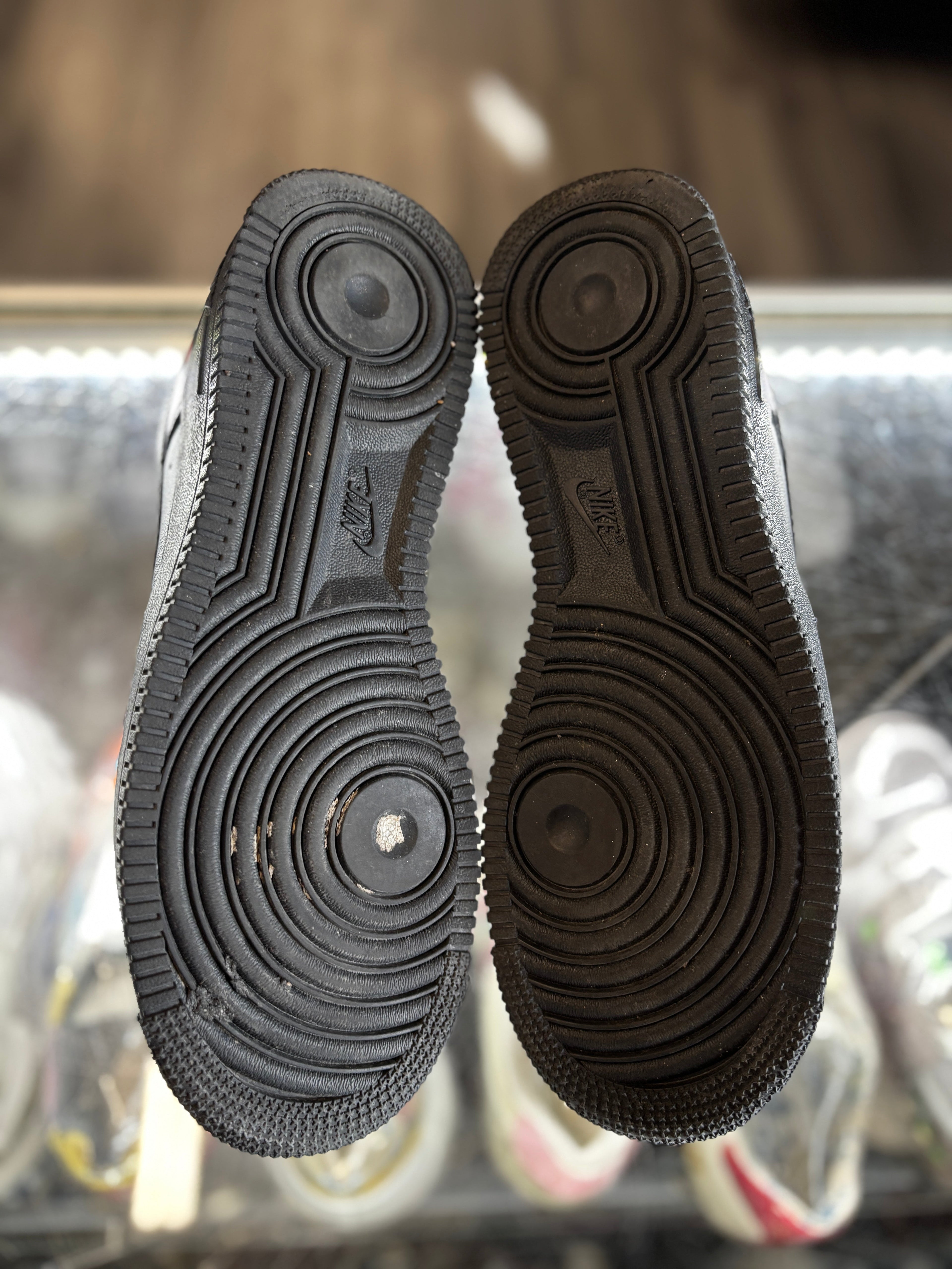 2020 Nike Air Force 1 Low "Supreme Black"