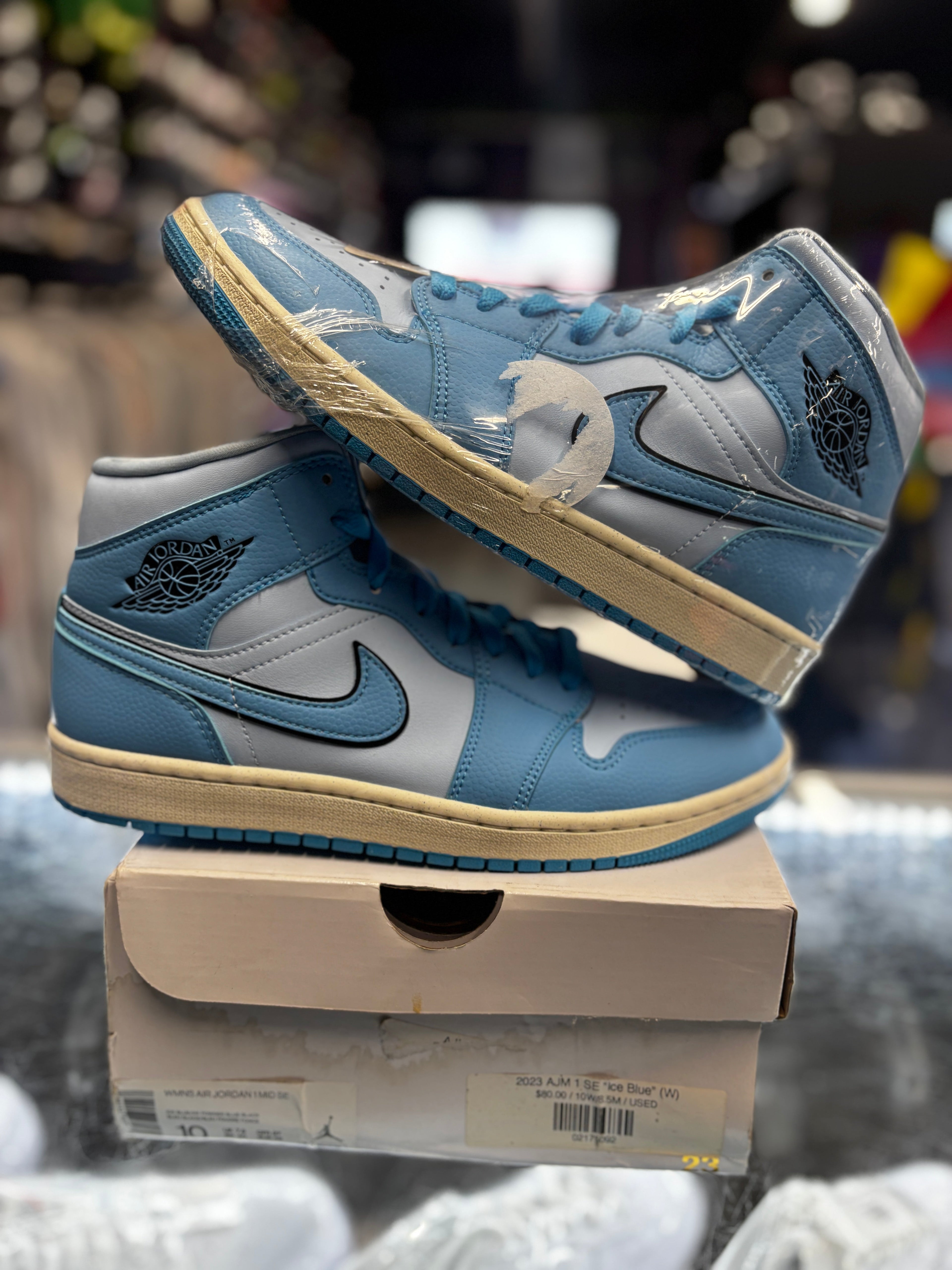 2023 Air Jordan Mid 1 SE "Ice Blue" (W)