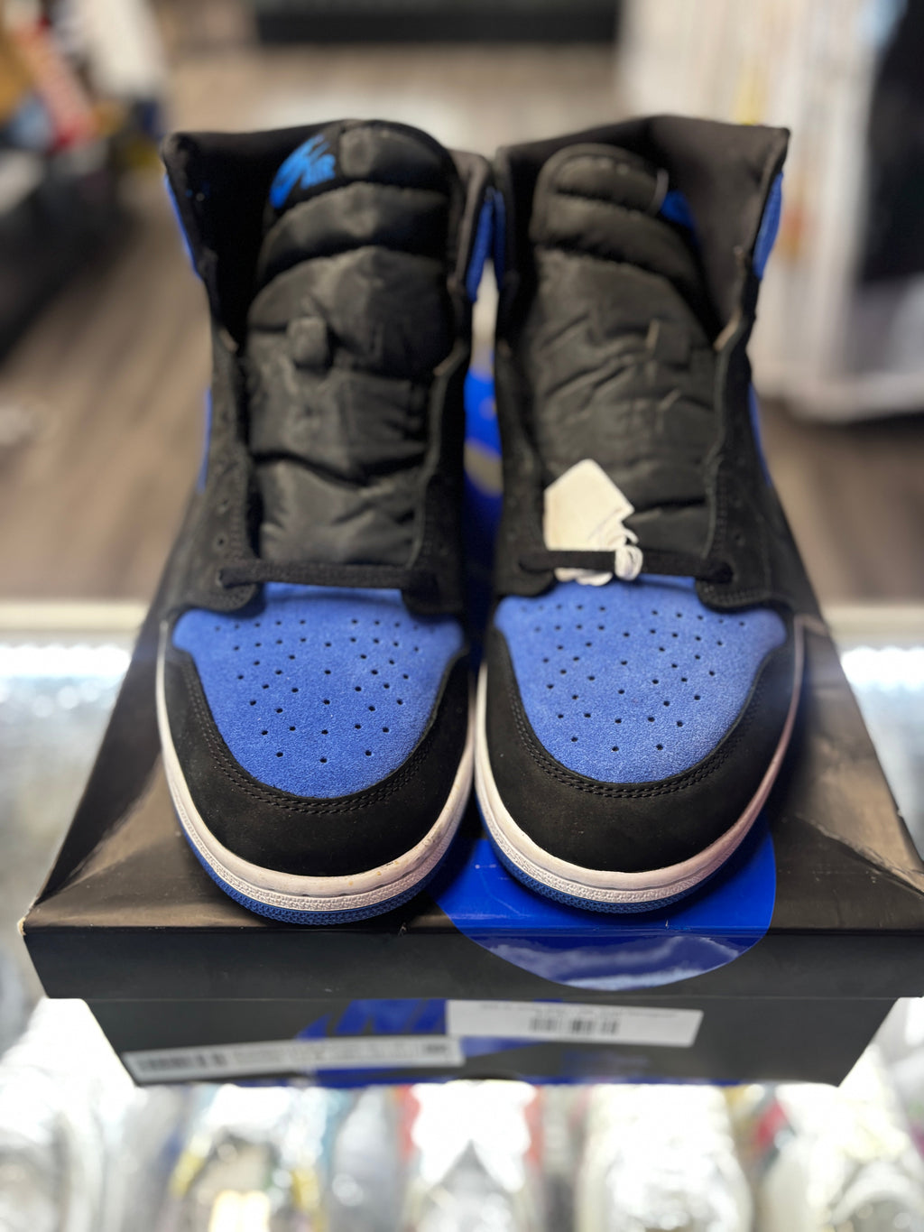 2023 Air Jordan Retro 1 High "Royal Reimagined"