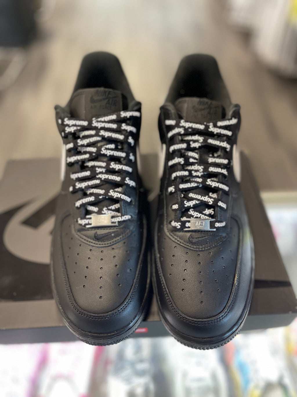 2025 Nike Force 1 Low "Supreme Black White"