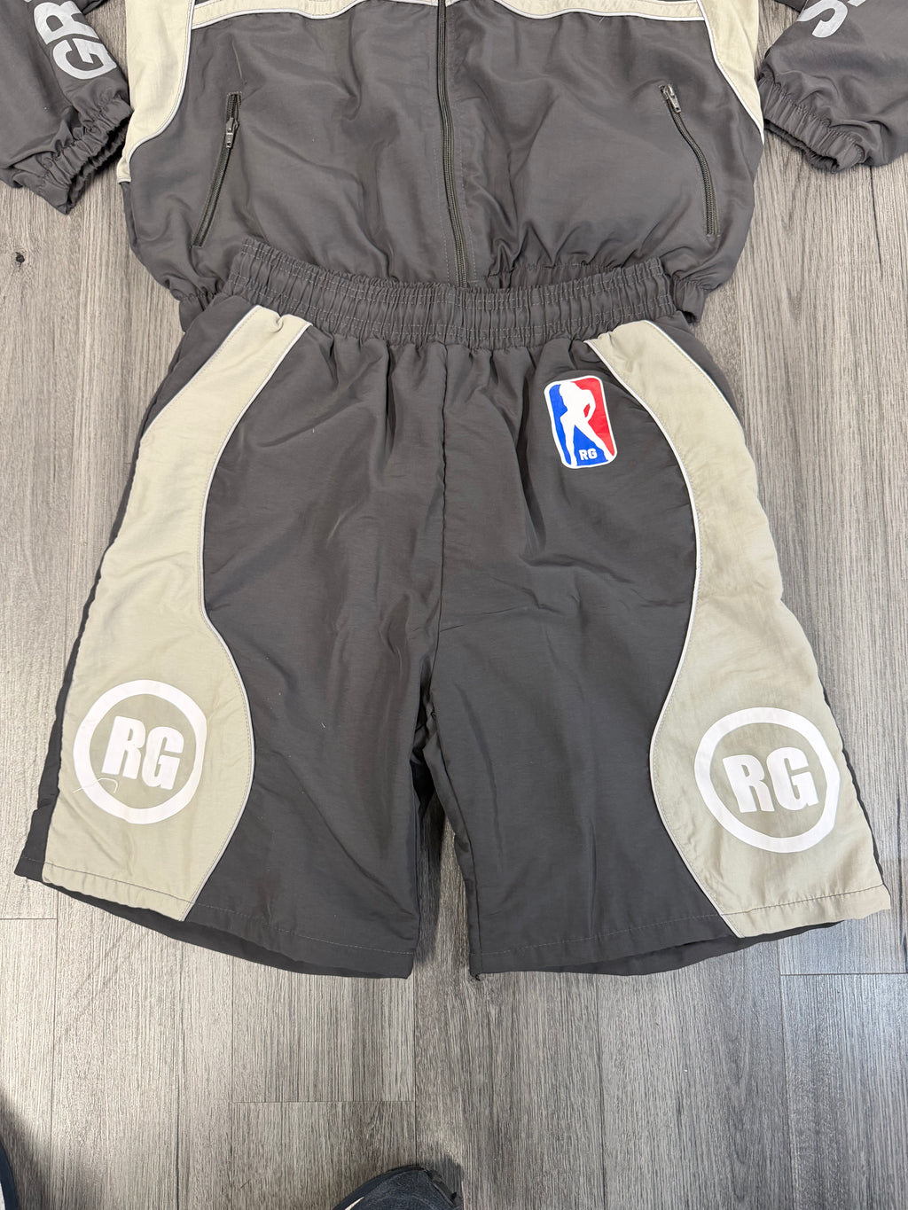 Rich Groupies Sets "Raceway / Dark Grey"
