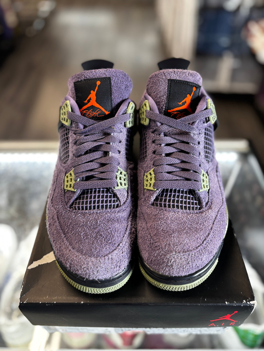 2022 Air Jordan Retro 4 "Canyon Purple" (W)