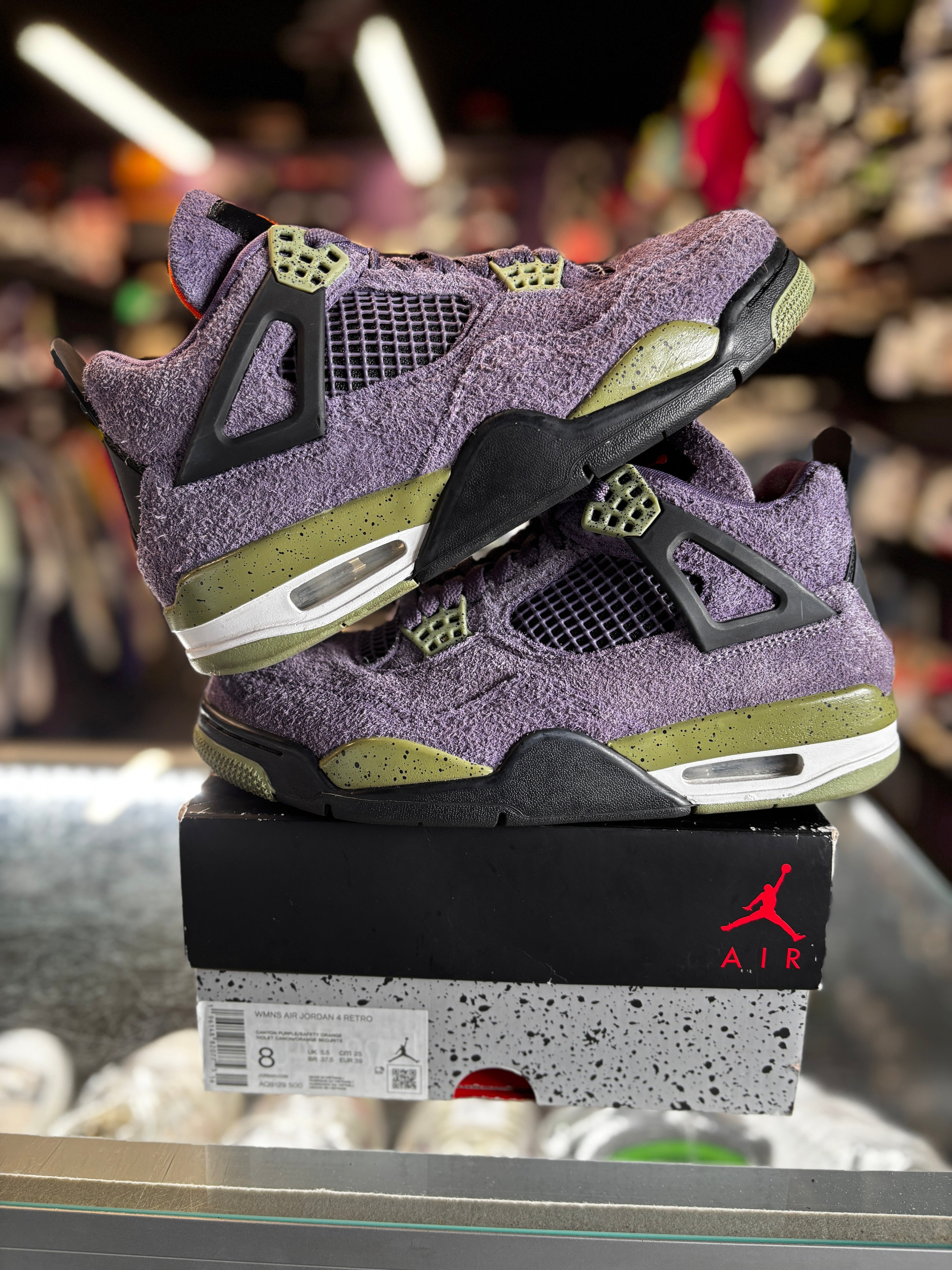 2022 Air Jordan Retro 4 "Canyon Purple" (W)