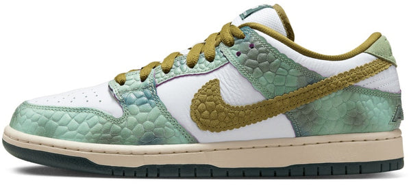 2024 Nike SB Dunk Low "Alexis Sablone Chameleon"