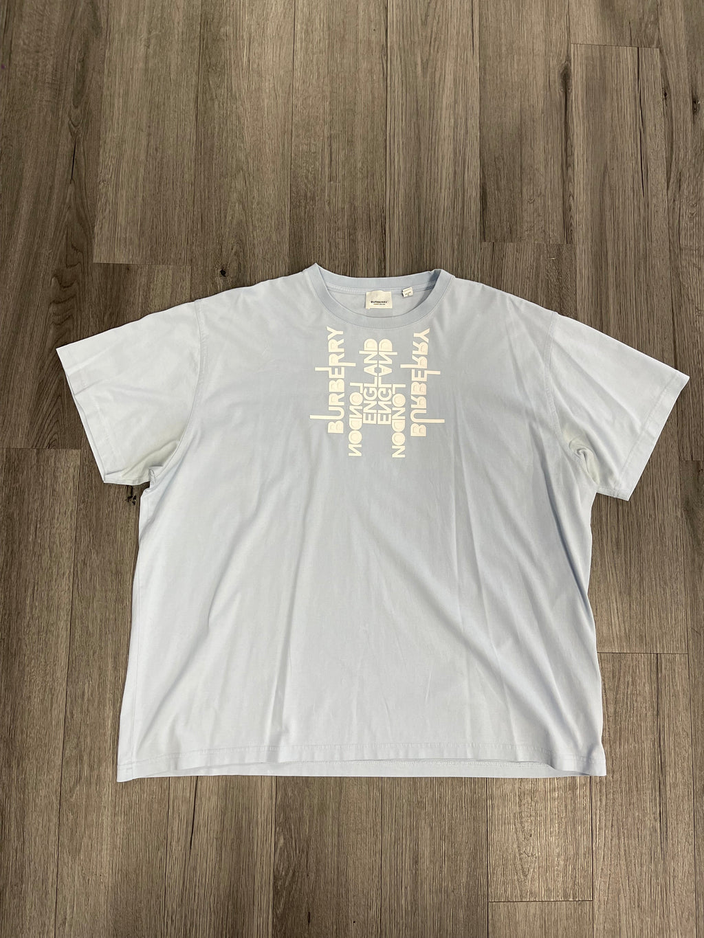Burberry tee "Powder Blue"