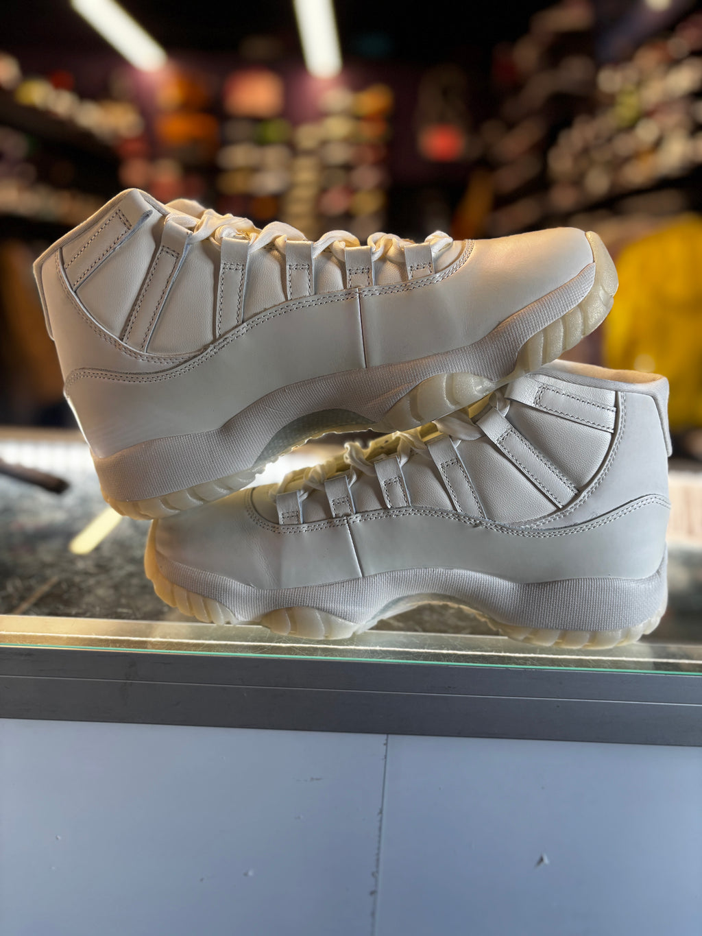 2025 Air Jordan Retro 11 "Pearl" (W)