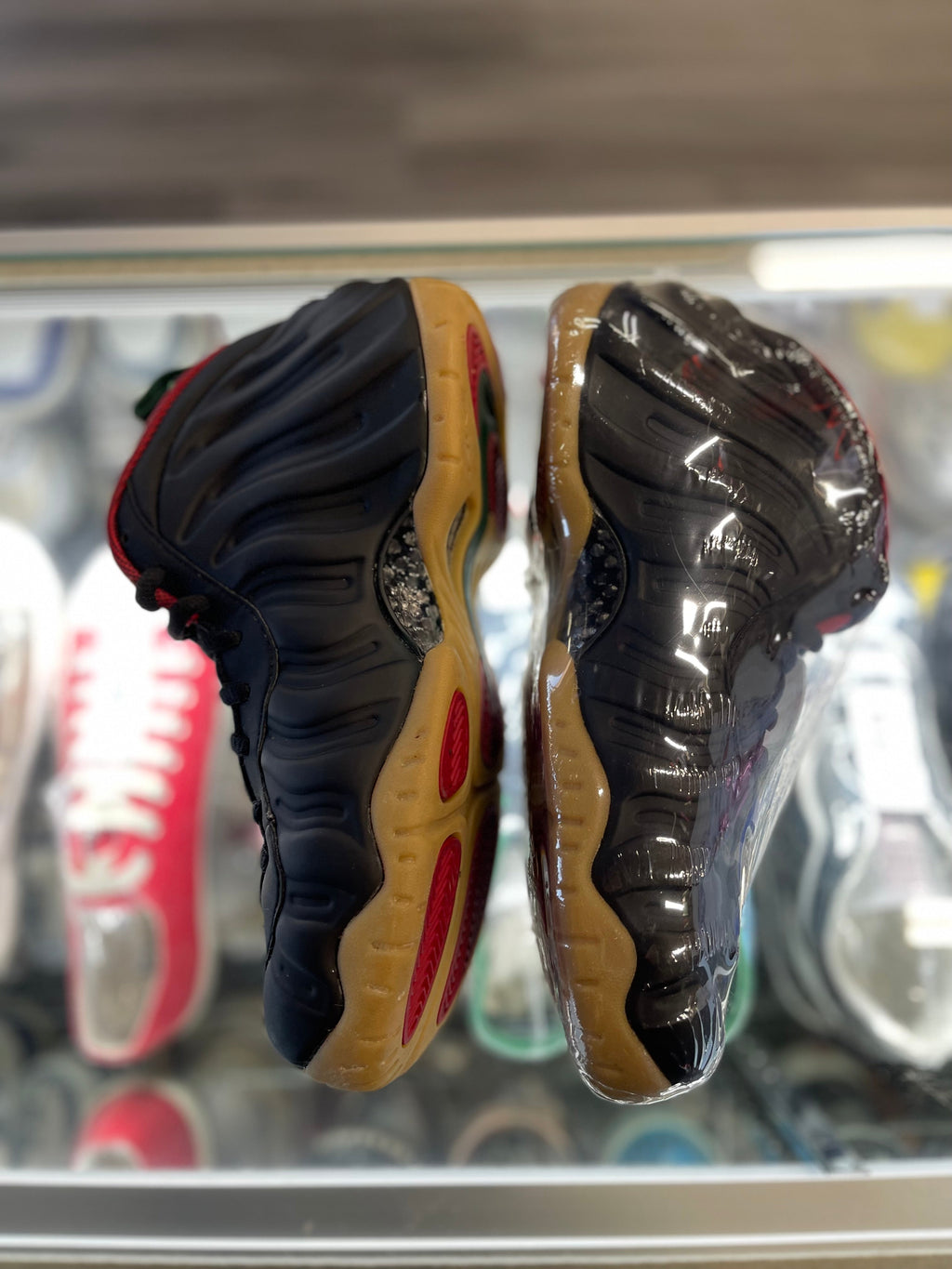 2015 Nike Foamposite Pro "Gucci"