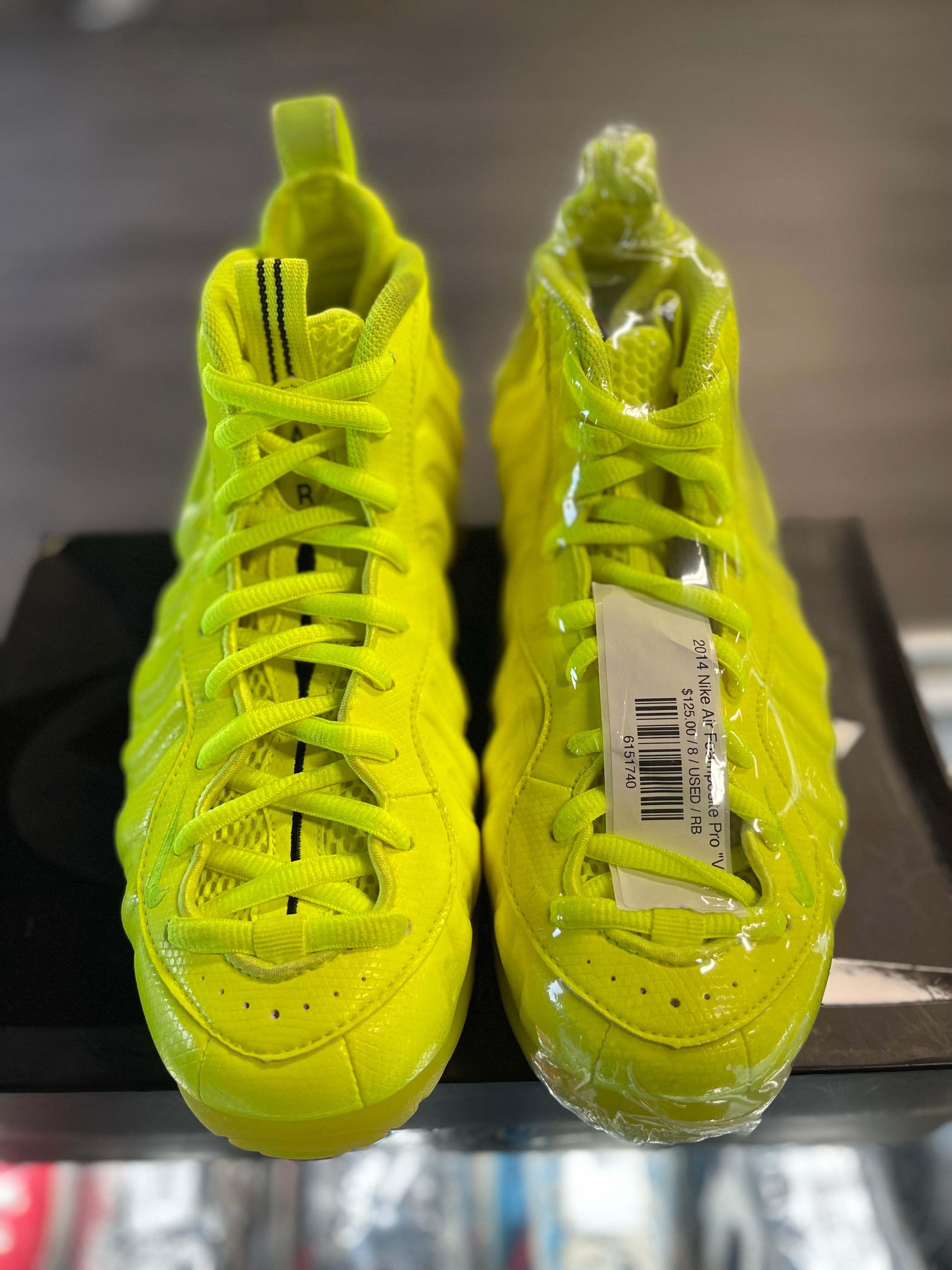 2014 Nike Air Foamposite Pro "Volt"