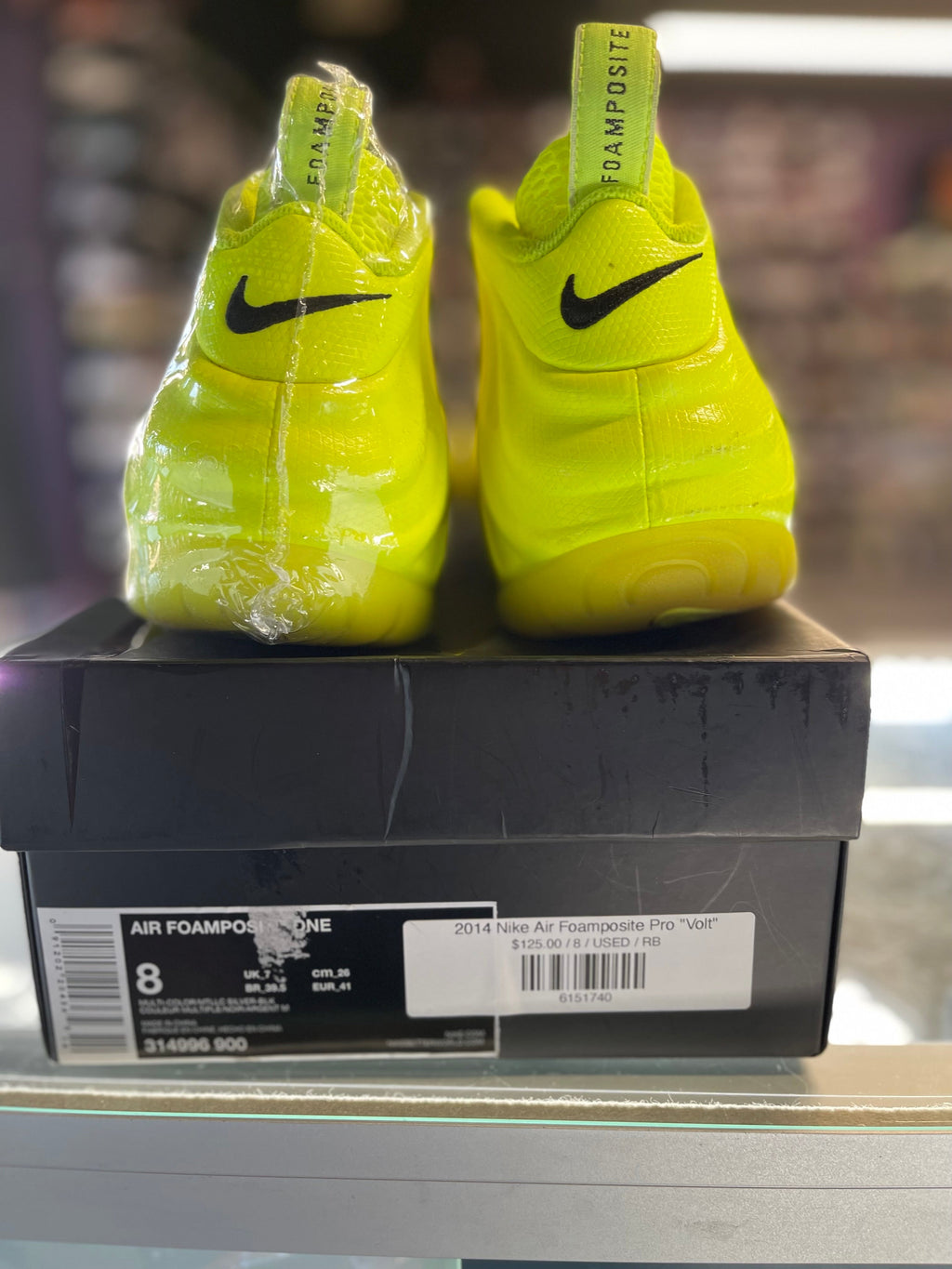 2014 Nike Air Foamposite Pro "Volt"