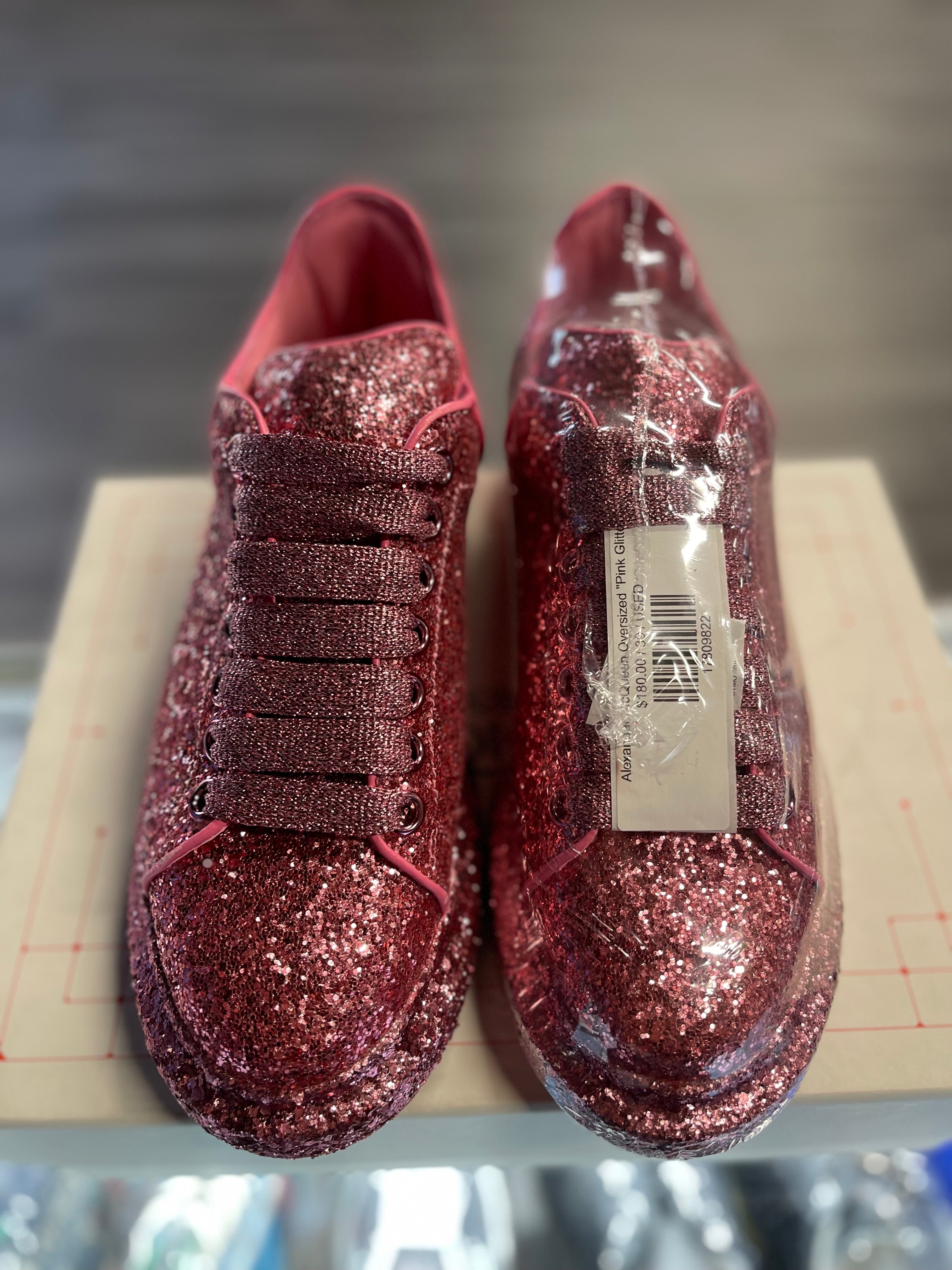 Alexander McQueen Oversized "Pink Glitter"