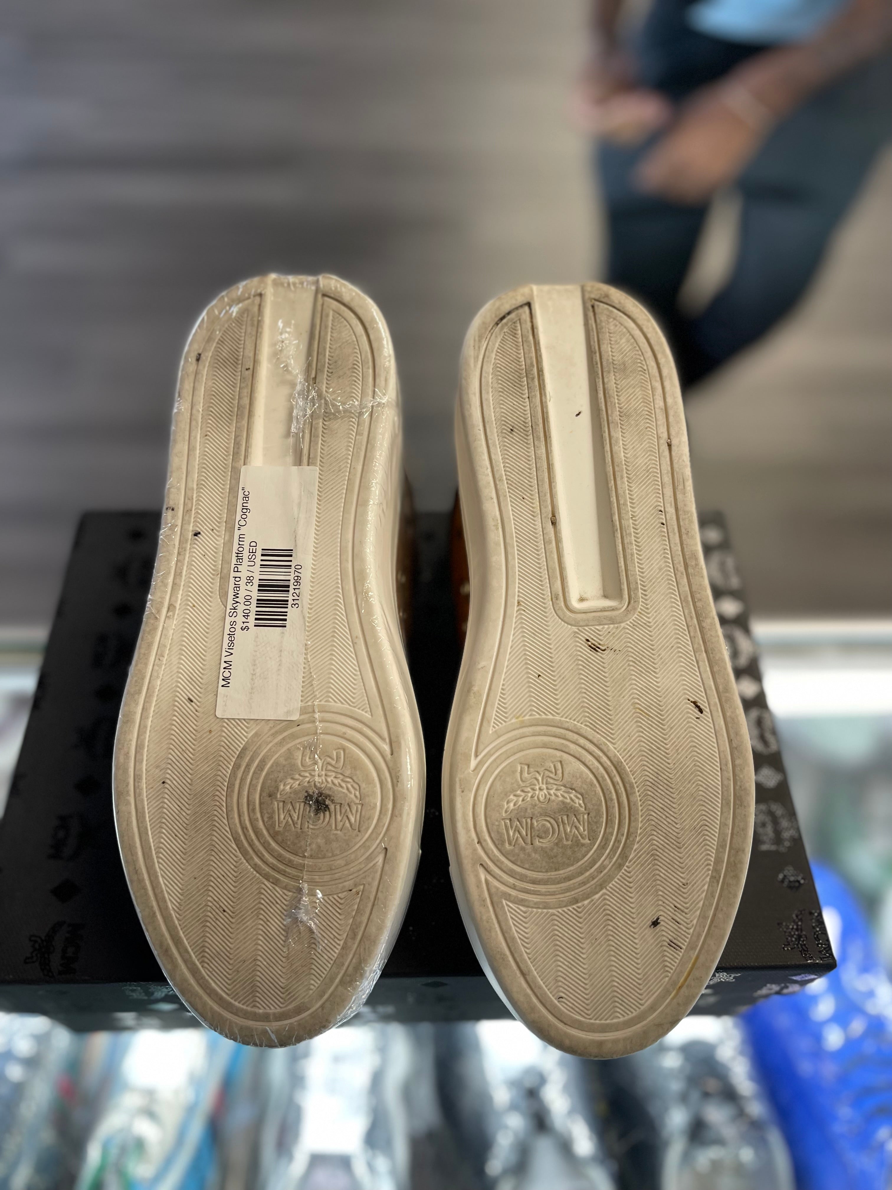 MCM Visetos Skyward Platform "Cognac"