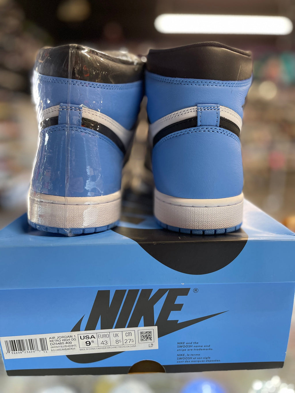 2023 Air Jordan Retro 1 High OG "UNC Toe"