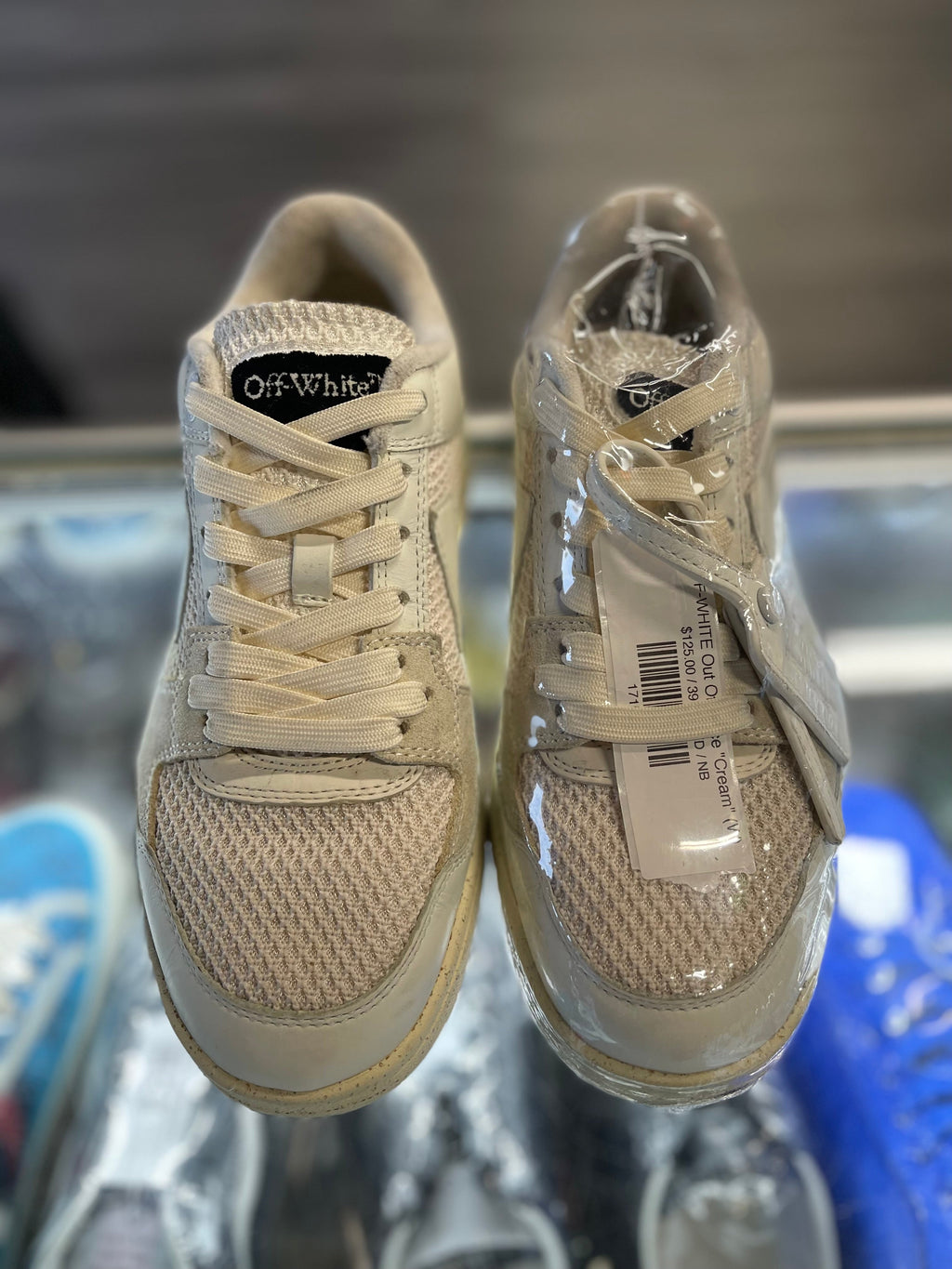 OFF-WHITE Out Of Office "Cream" (W)