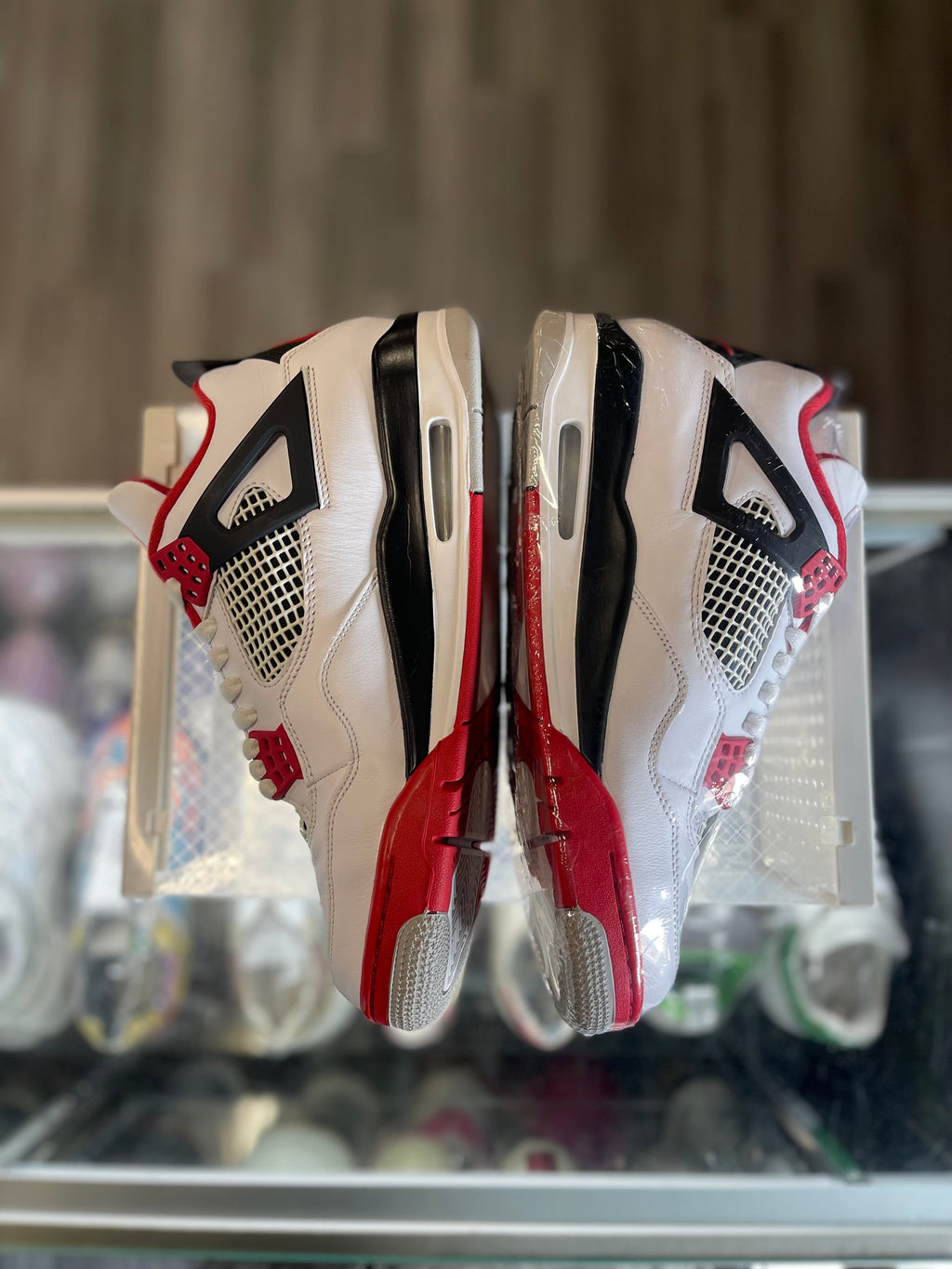 2020 Air Jordan Retro 4 "Fire Red”