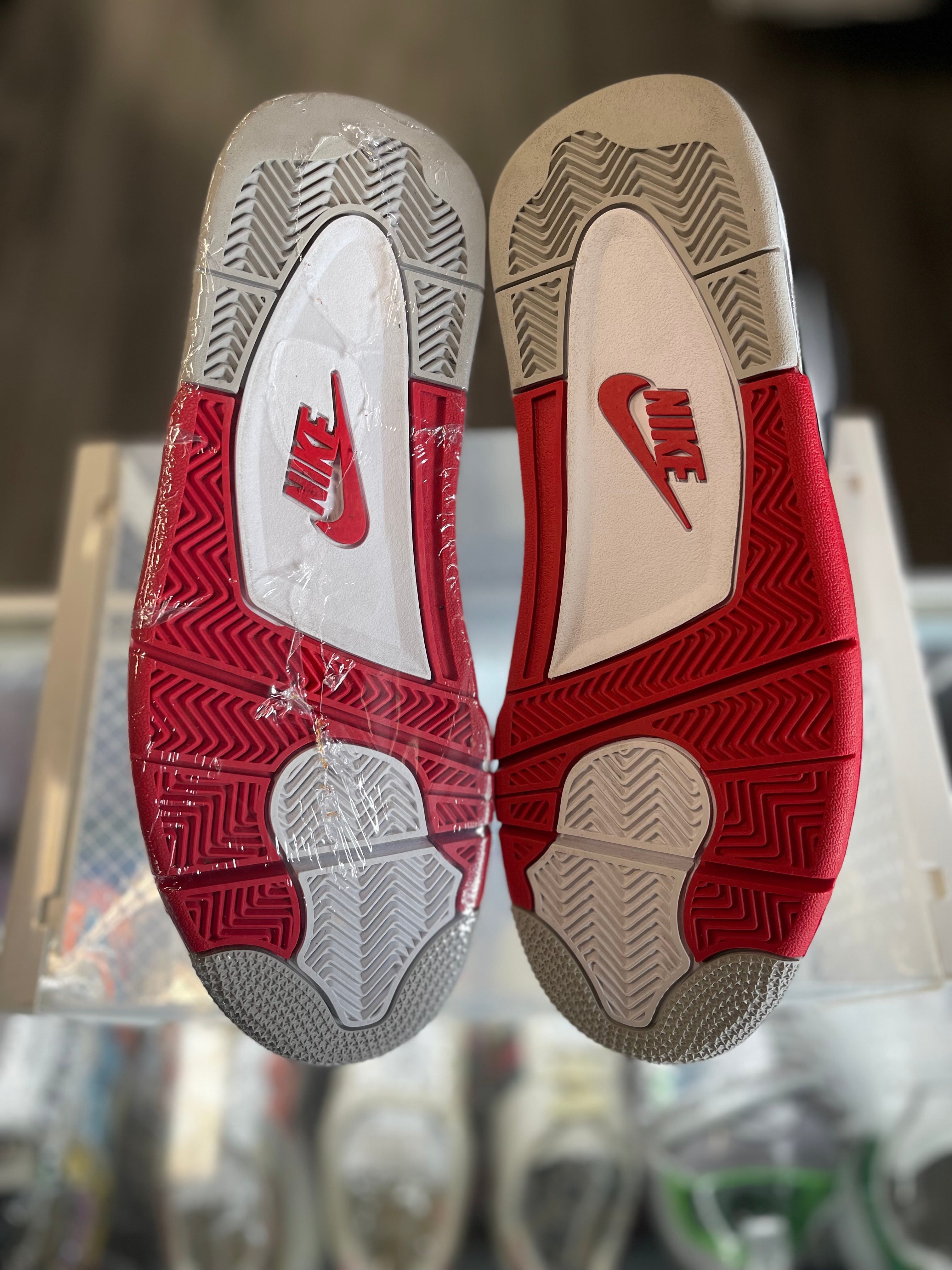 2020 Air Jordan Retro 4 "Fire Red”